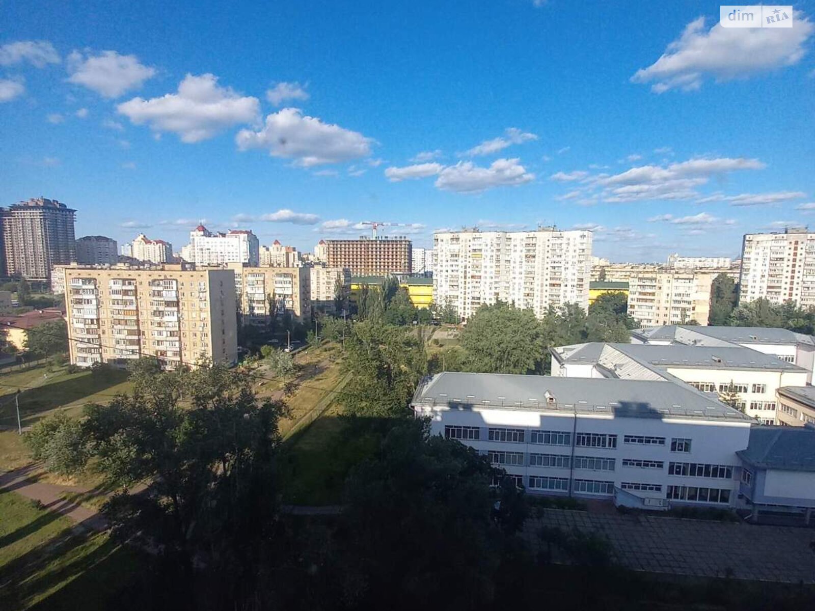 Продаж трикімнатної квартири в Києві, на вул. Левка Лук'яненка 2Б, район Оболонь фото 1 Продаж трикімнатної квартири в Києві, на вул. Левка Лук'яненка 2Б, район Оболонь фото 1