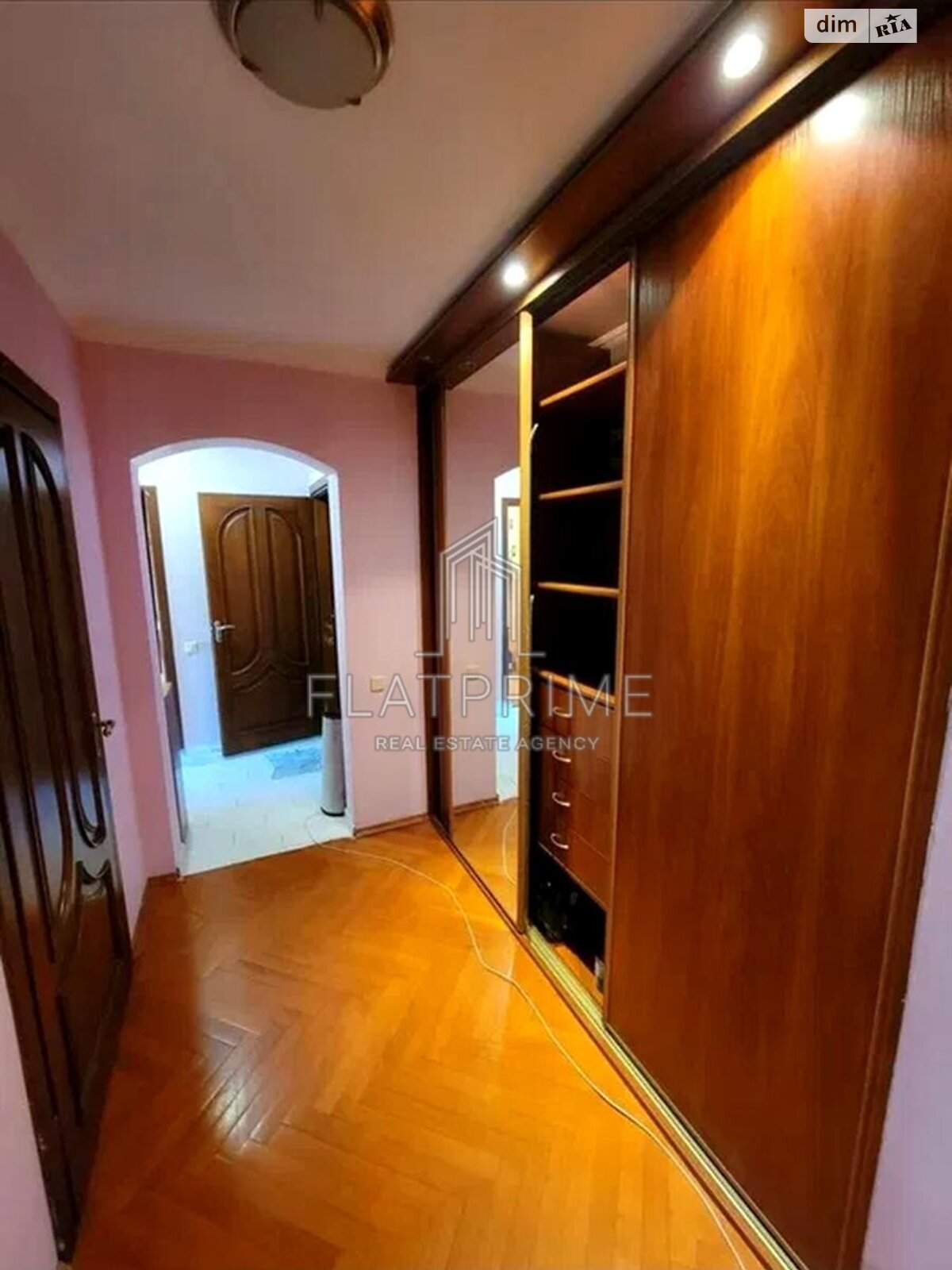 Продажа двухкомнатной квартиры в Киеве, на ул. Левка Лукьяненко 13А, район Оболонь фото 1