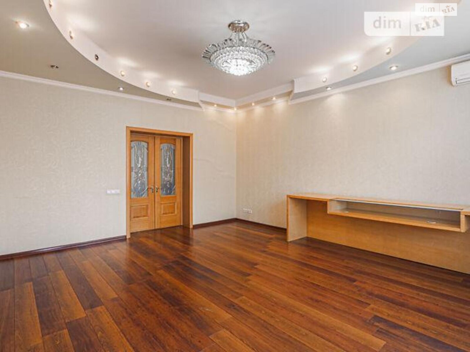 Продажа четырехкомнатной квартиры в Киеве, на ул. Левка Лукьяненко 21 корпус 7, район Оболонь фото 1