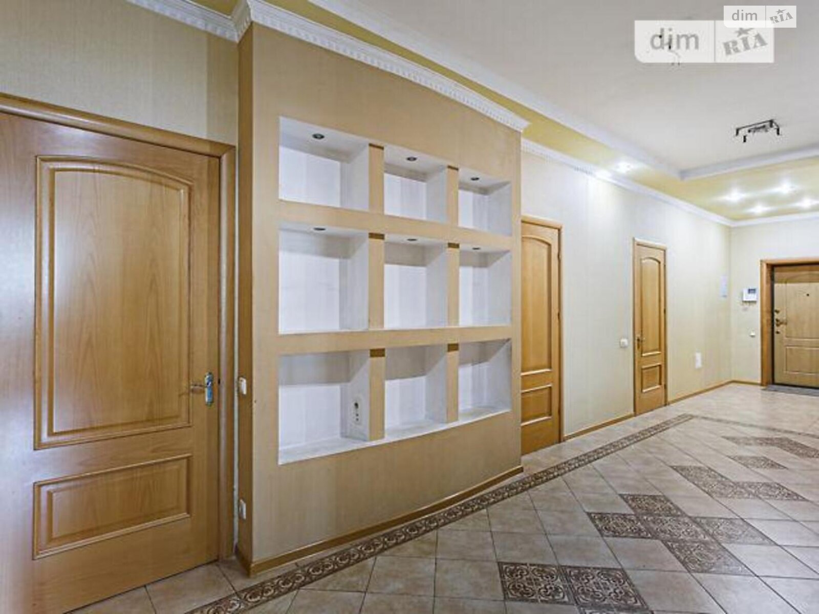 Продажа четырехкомнатной квартиры в Киеве, на ул. Левка Лукьяненко 21 корпус 7, район Оболонь фото 1