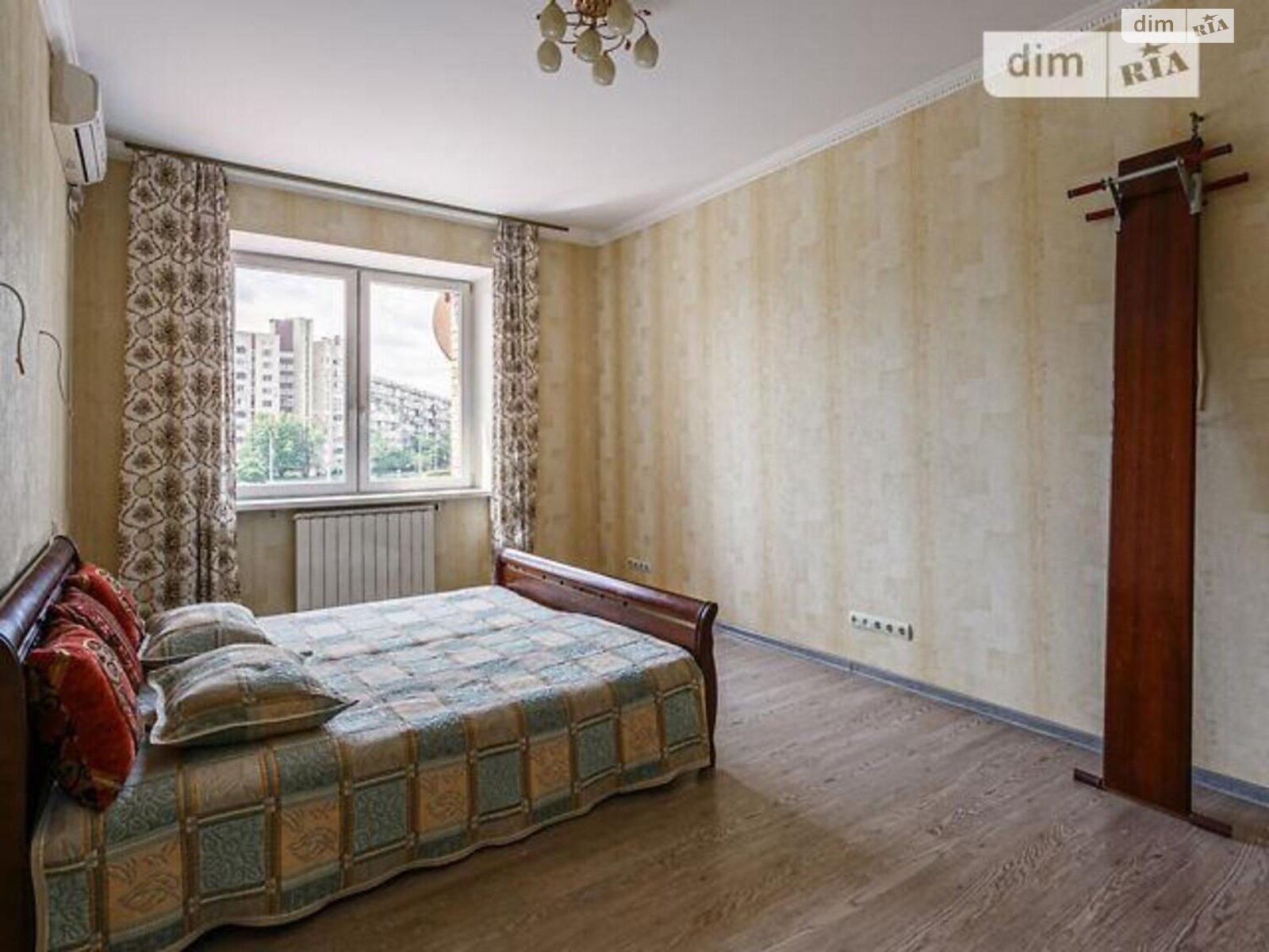 Продажа четырехкомнатной квартиры в Киеве, на ул. Левка Лукьяненко 21 корпус 7, район Оболонь фото 1