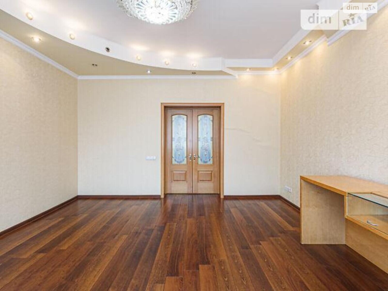 Продажа четырехкомнатной квартиры в Киеве, на ул. Левка Лукьяненко 21 корпус 7, район Оболонь фото 1