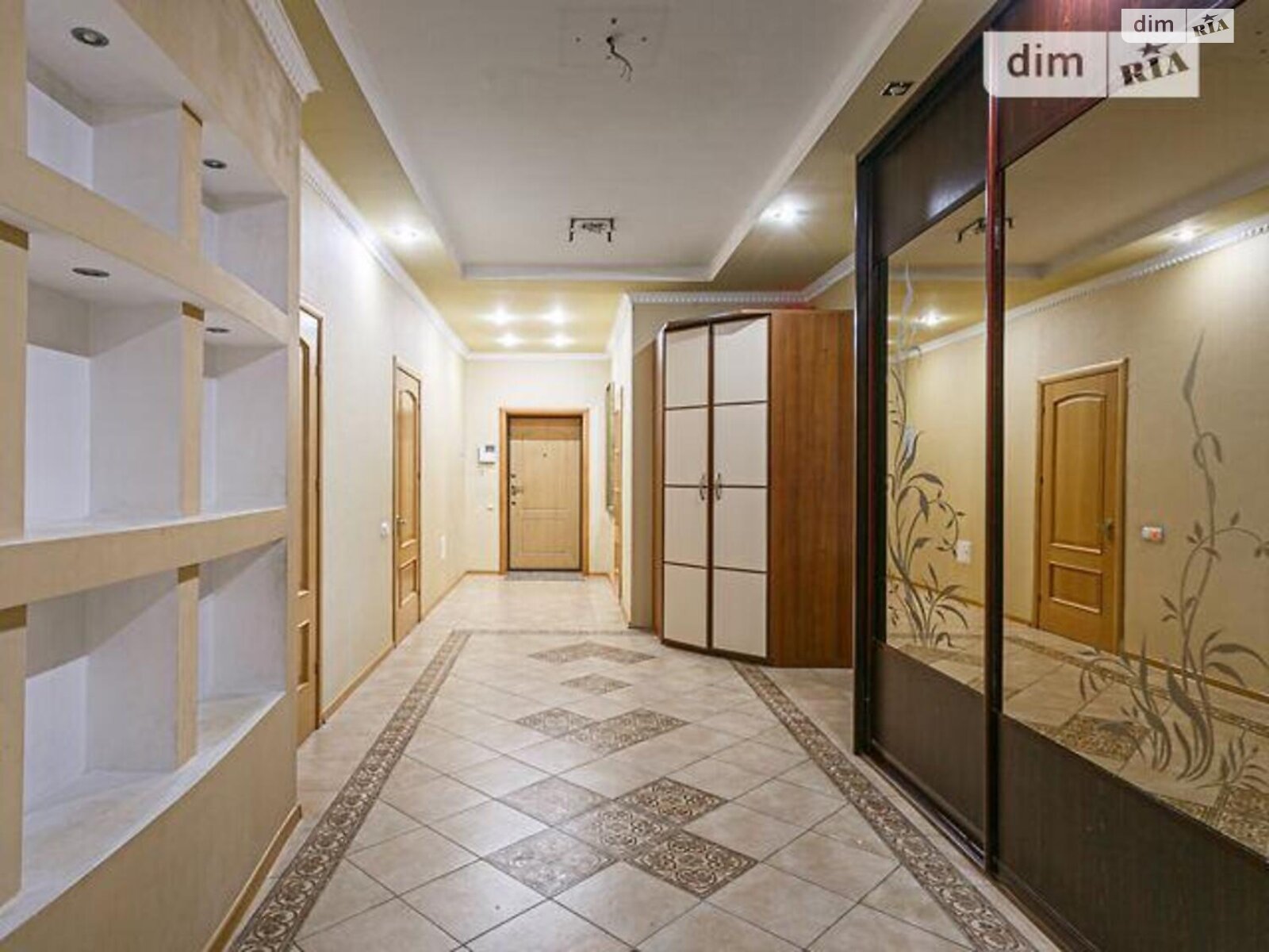 Продажа четырехкомнатной квартиры в Киеве, на ул. Левка Лукьяненко 21 корпус 7, район Оболонь фото 1