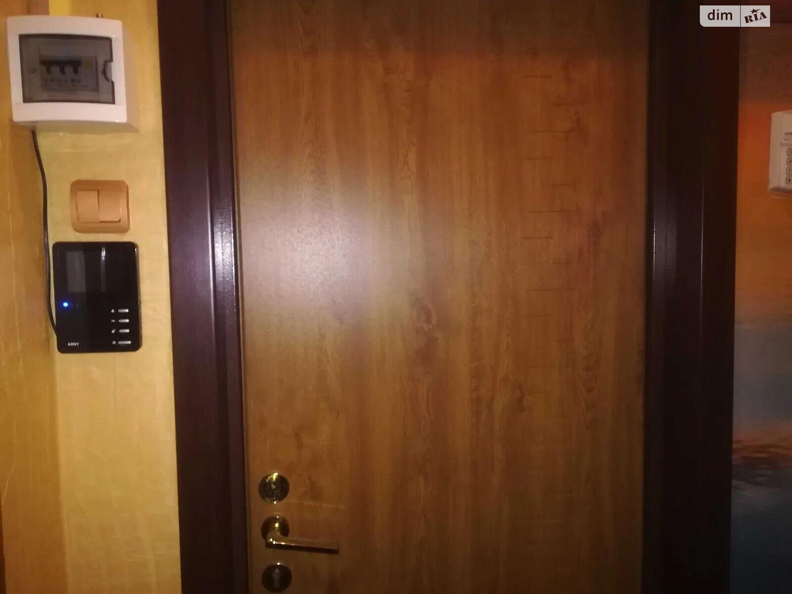 Продажа трехкомнатной квартиры в Киеве, на ул. Левка Лукьяненко 5, район Оболонь фото 2 Продажа трехкомнатной квартиры в Киеве, на ул. Левка Лукьяненко 5, район Оболонь фото 2