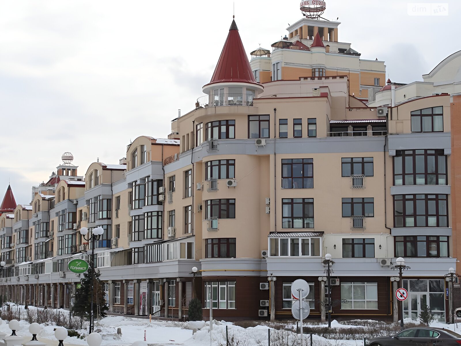 Продаж трикімнатної квартири в Києві, на наб. Оболонська 19, район Оболонь фото 1 Продаж трикімнатної квартири в Києві, на наб. Оболонська 19, район Оболонь фото 1