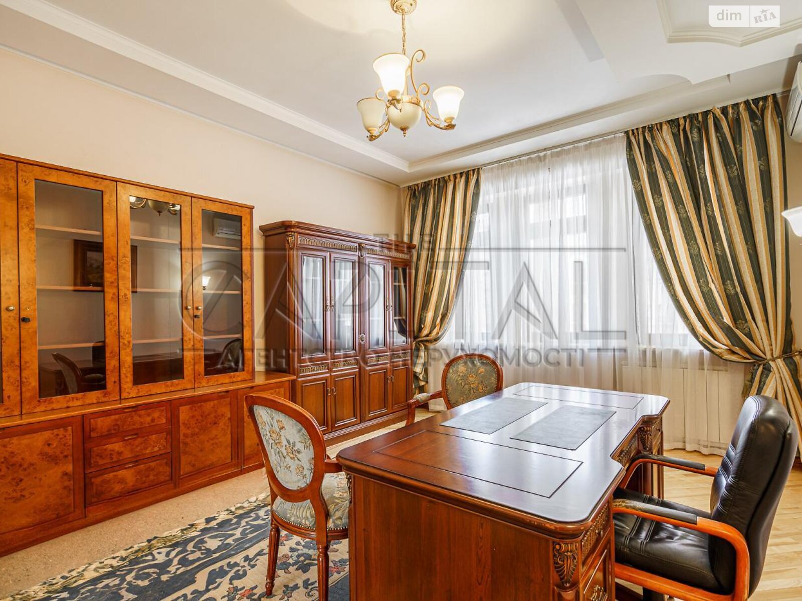 Продаж п`ятикімнатної квартири в Києві, на наб. Оболонська 7, район Оболонь фото 1 Продаж п`ятикімнатної квартири в Києві, на наб. Оболонська 7, район Оболонь фото 1