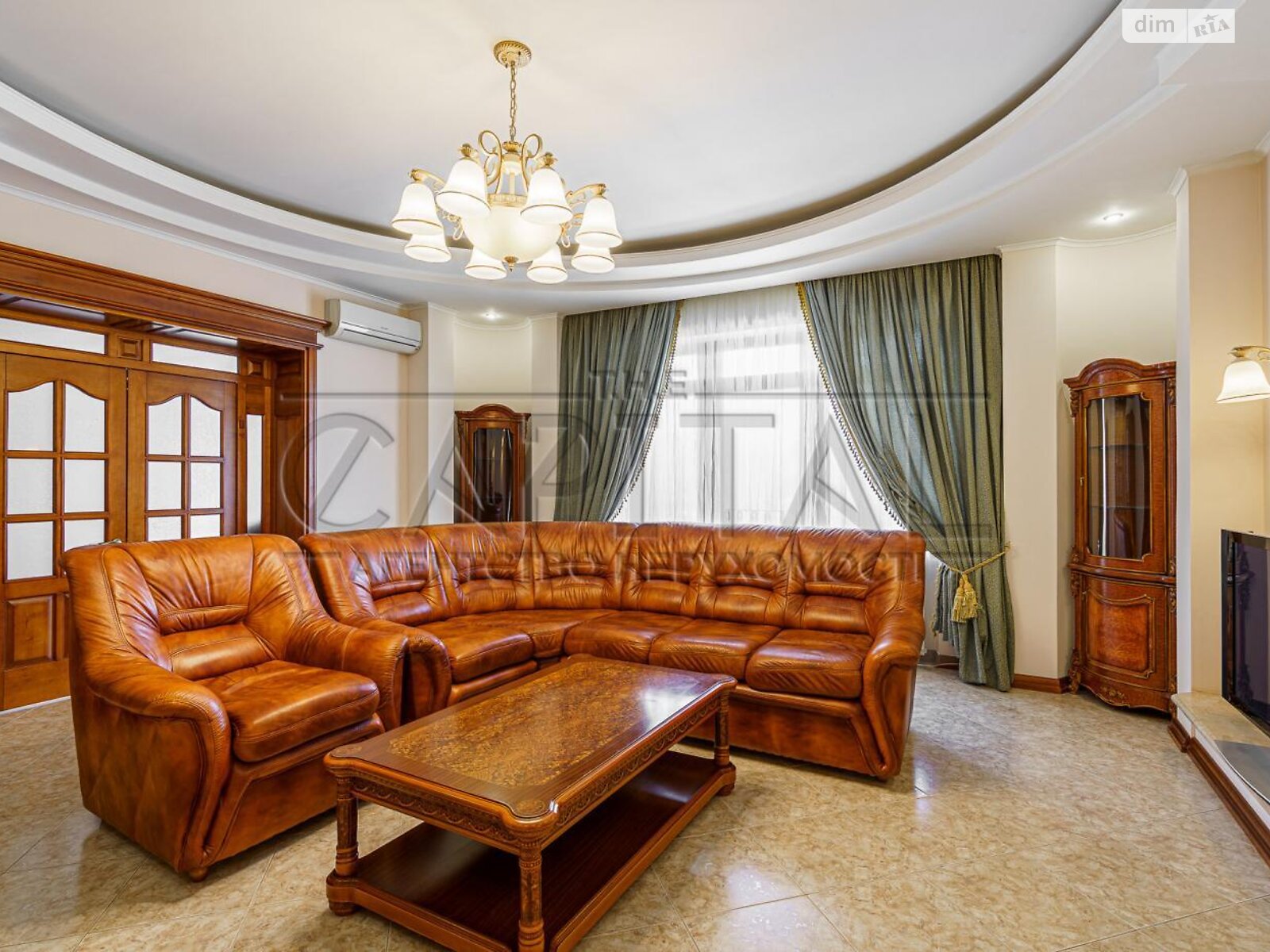Продаж п`ятикімнатної квартири в Києві, на наб. Оболонська 7, район Оболонь фото 1 Продаж п`ятикімнатної квартири в Києві, на наб. Оболонська 7, район Оболонь фото 1