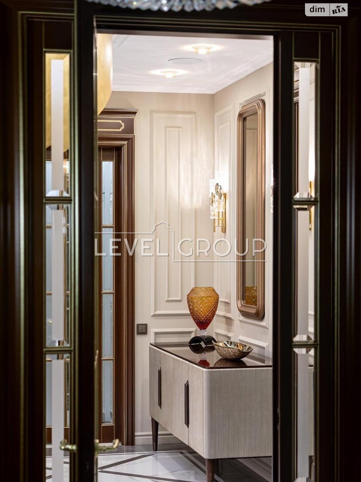 Продажа пятикомнатной квартиры в Киеве, на наб. Оболонская 1 корпус 1, район Оболонь фото 1