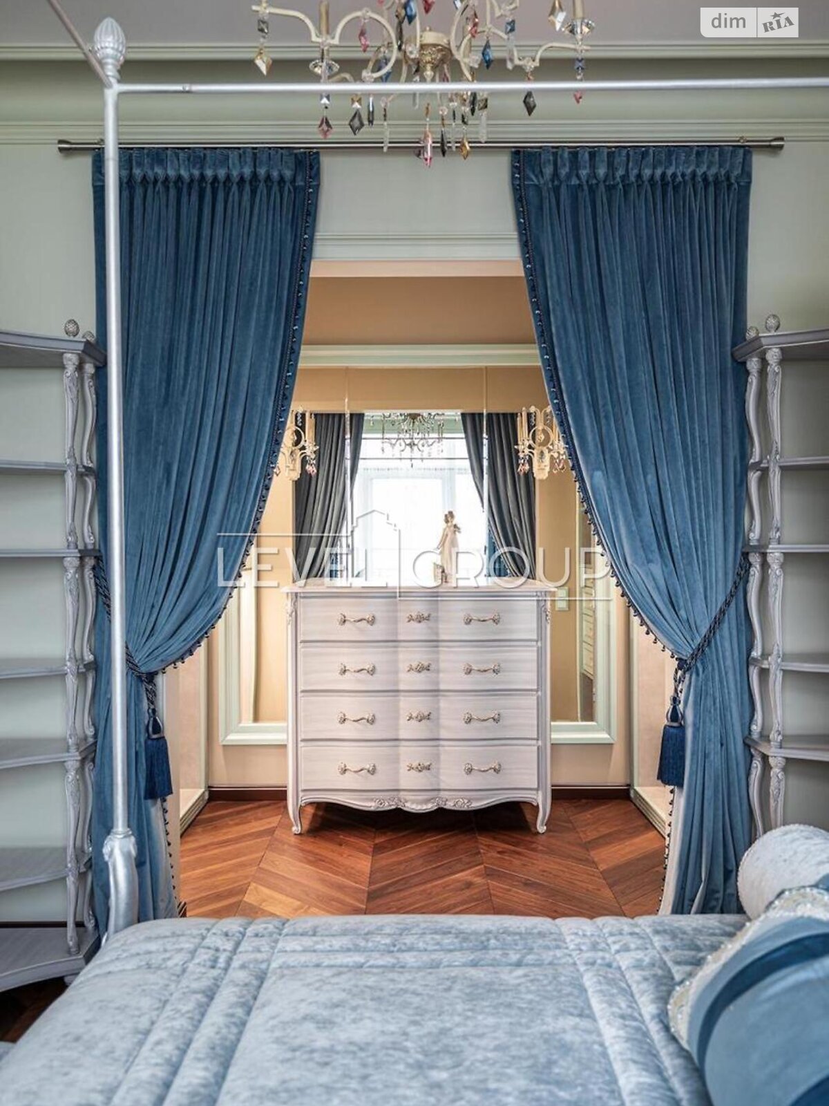 Продажа пятикомнатной квартиры в Киеве, на наб. Оболонская 1 корпус 1, район Оболонь фото 1