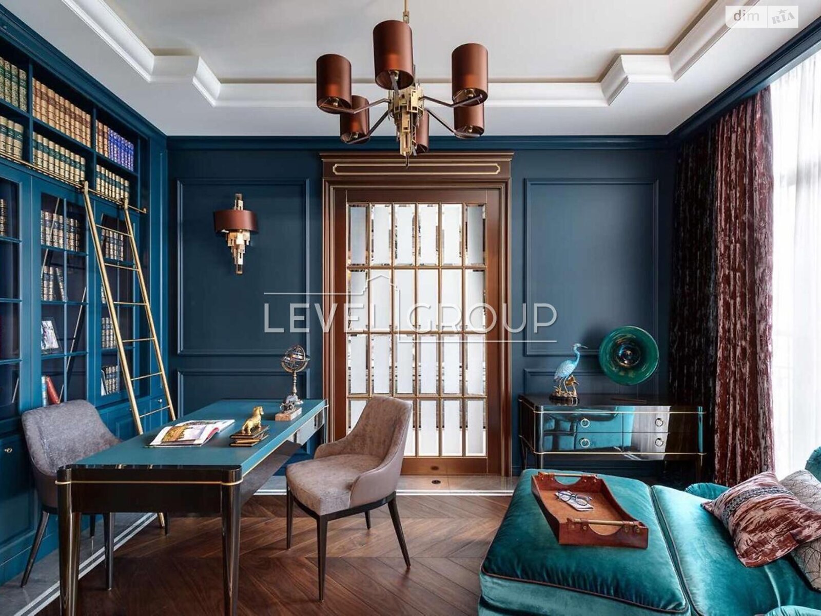 Продажа пятикомнатной квартиры в Киеве, на наб. Оболонская 1 корпус 1, район Оболонь фото 1