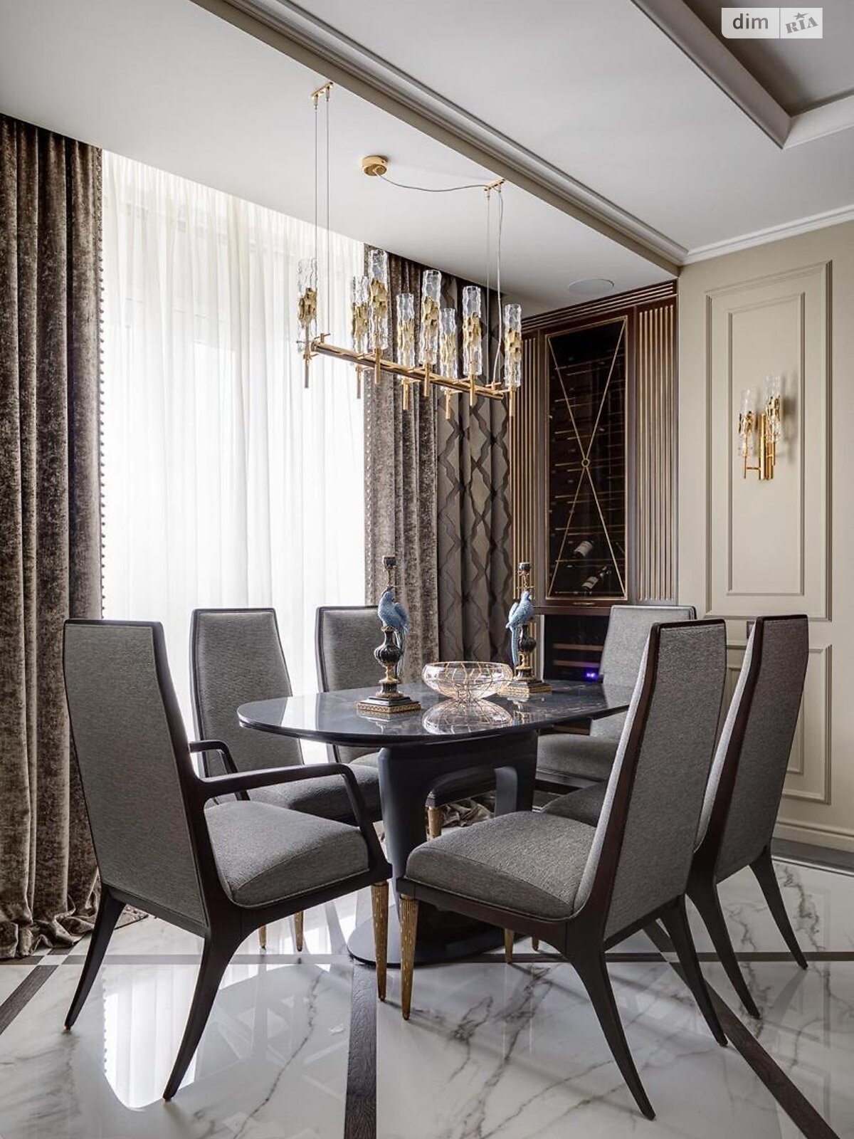 Продажа пятикомнатной квартиры в Киеве, на наб. Оболонская 1 корпус 1, район Оболонь фото 1