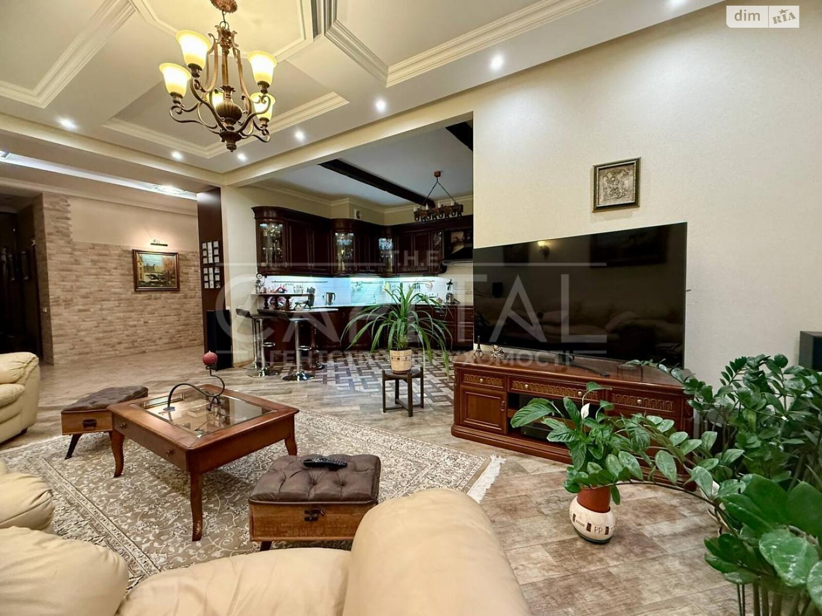 Продажа четырехкомнатной квартиры в Киеве, на наб. Оболонская 3 корпус 1, район Оболонь фото 1