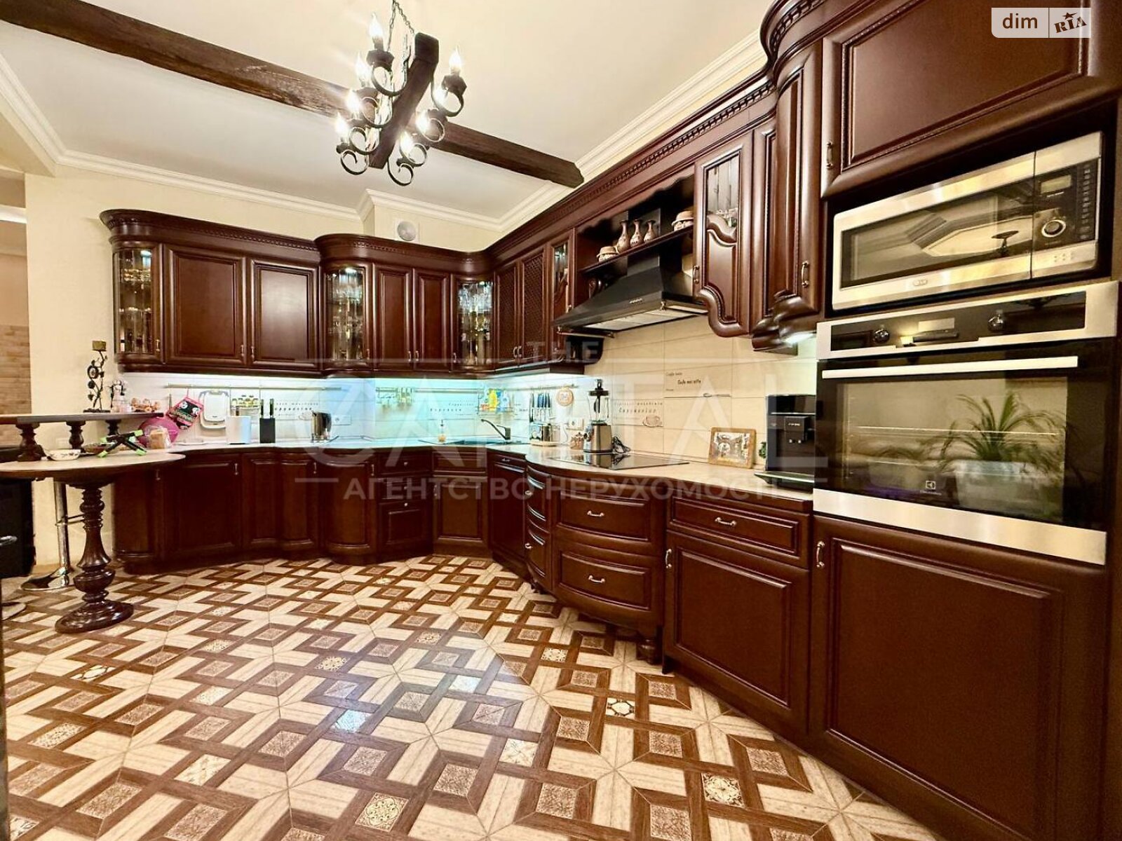 Продажа четырехкомнатной квартиры в Киеве, на наб. Оболонская 3 корпус 1, район Оболонь фото 1