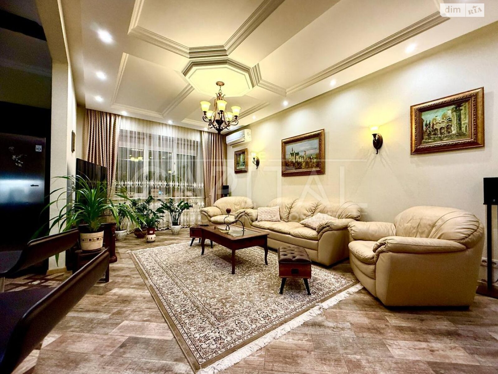 Продажа четырехкомнатной квартиры в Киеве, на наб. Оболонская 3 корпус 1, район Оболонь фото 1