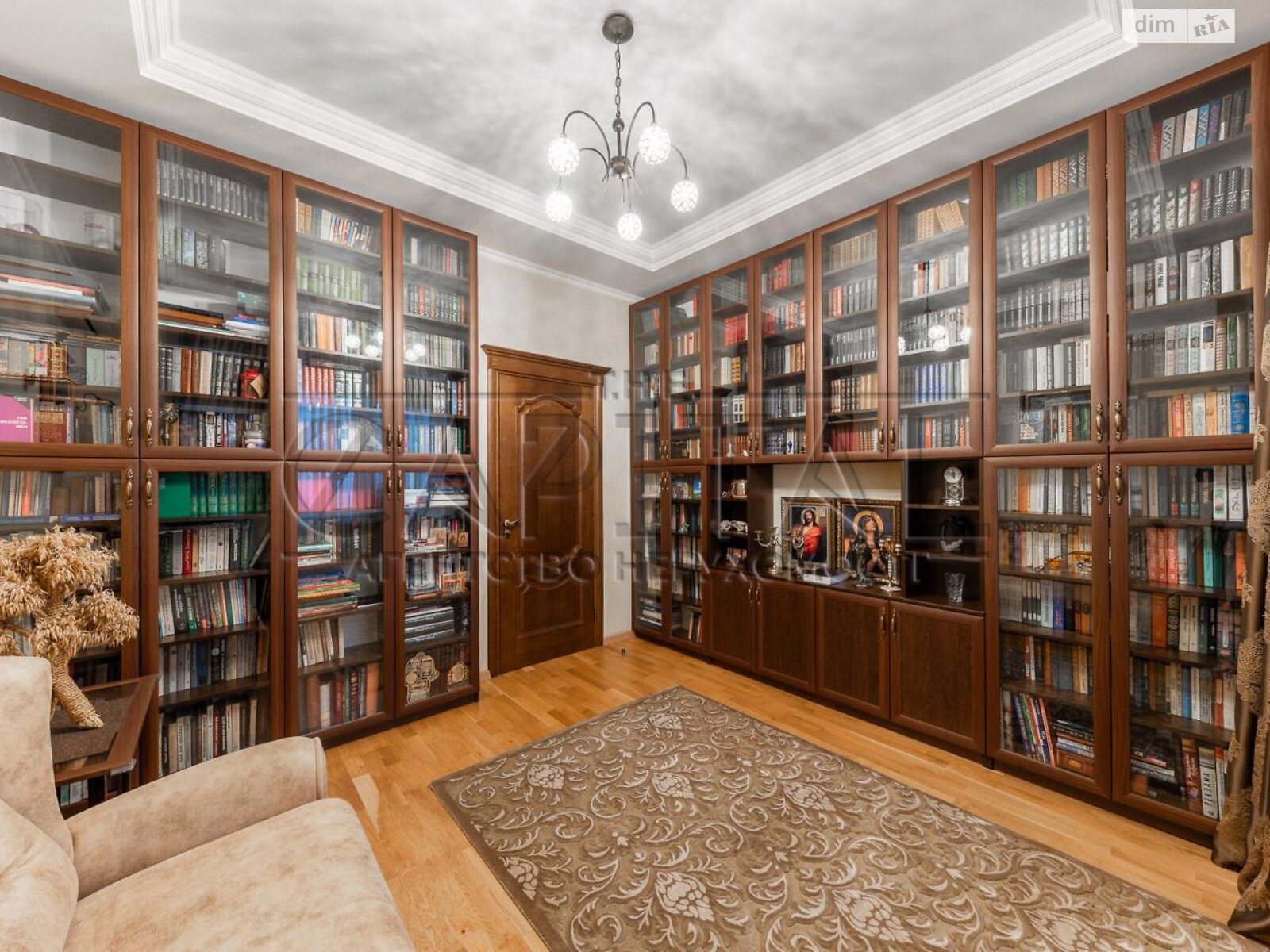 Продажа четырехкомнатной квартиры в Киеве, на наб. Оболонская 3 корпус 1, район Оболонь фото 1