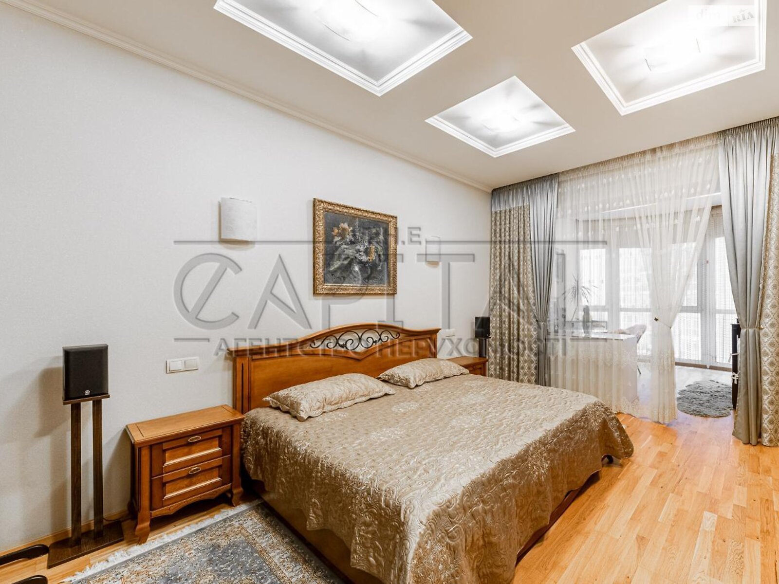 Продажа четырехкомнатной квартиры в Киеве, на наб. Оболонская 3 корпус 1, район Оболонь фото 1