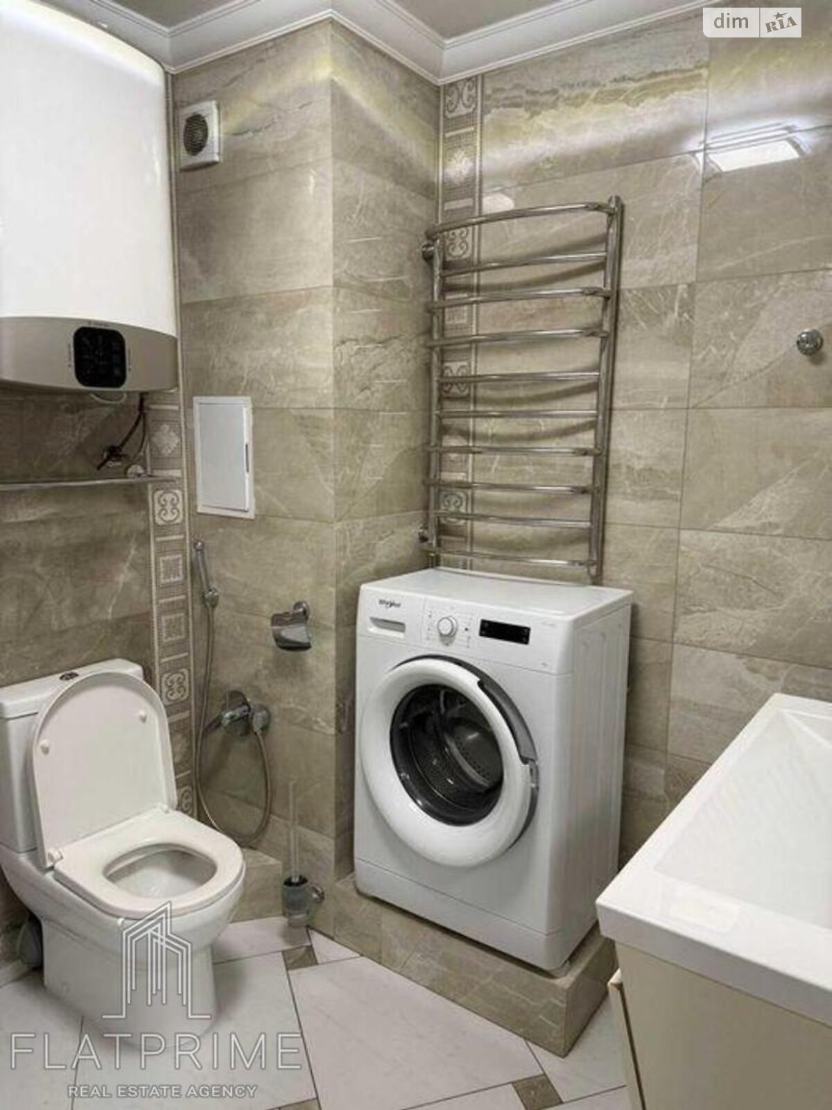Продажа трехкомнатной квартиры в Киеве, на пл. Оболонская 5, район Оболонь фото 1 Продажа трехкомнатной квартиры в Киеве, на пл. Оболонская 5, район Оболонь фото 1