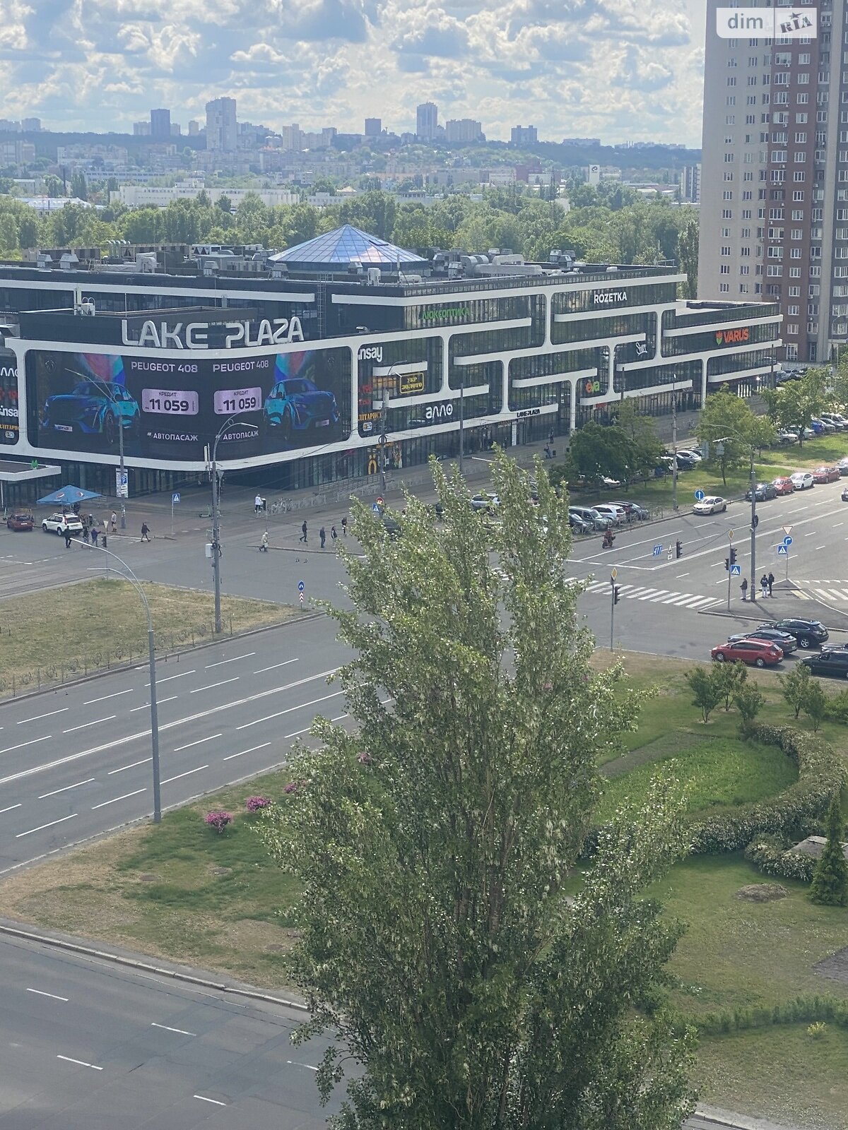 Продаж трикімнатної квартири в Києві, на пл. Оболонська 1, район Оболонь фото 1 Продаж трикімнатної квартири в Києві, на пл. Оболонська 1, район Оболонь фото 1