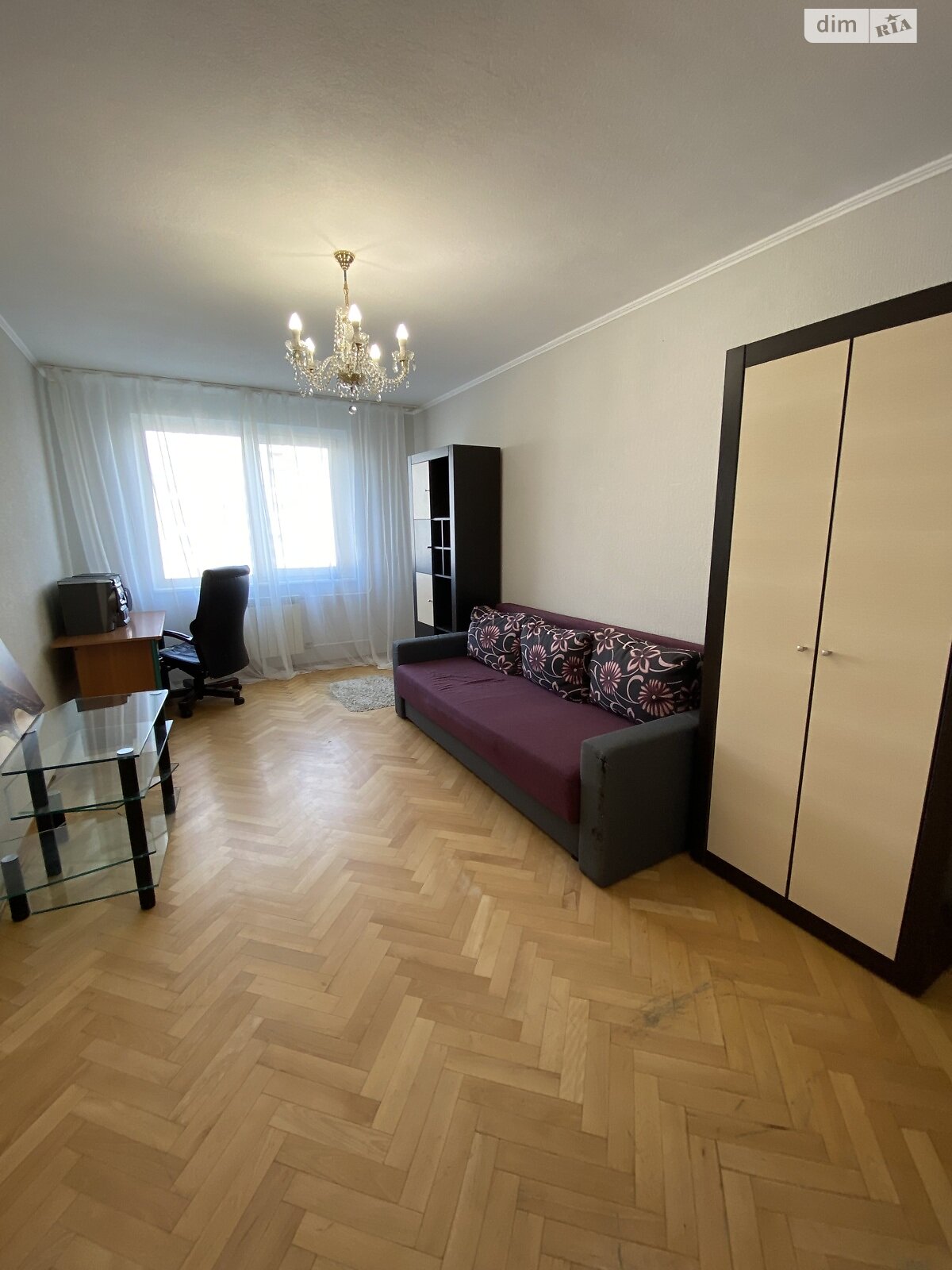 Продаж трикімнатної квартири в Києві, на пл. Оболонська 1, район Оболонь фото 1 Продаж трикімнатної квартири в Києві, на пл. Оболонська 1, район Оболонь фото 1