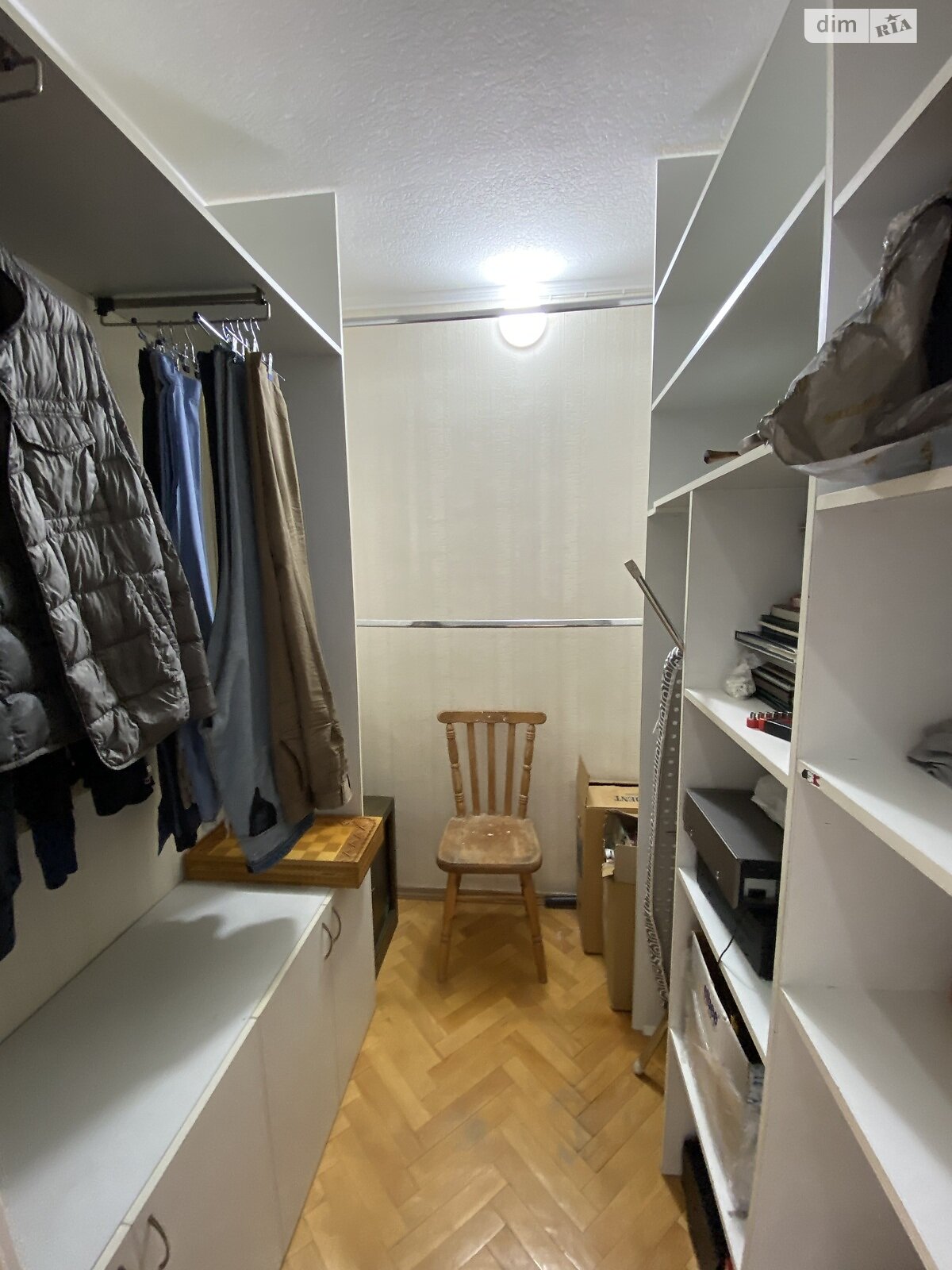 Продаж трикімнатної квартири в Києві, на пл. Оболонська 1, район Оболонь фото 1 Продаж трикімнатної квартири в Києві, на пл. Оболонська 1, район Оболонь фото 1