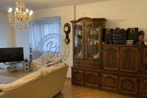 Продажа четырехкомнатной квартиры в Киеве, на просп. Оболонский 22В, район Оболонь фото 2