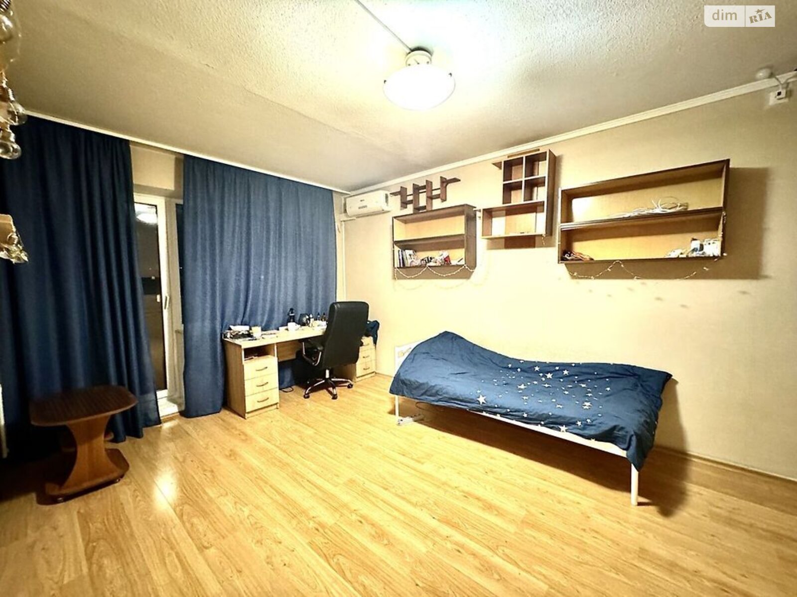 Продаж трикімнатної квартири в Києві, на просп. Оболонський 34, район Оболонь фото 1 Продаж трикімнатної квартири в Києві, на просп. Оболонський 34, район Оболонь фото 1