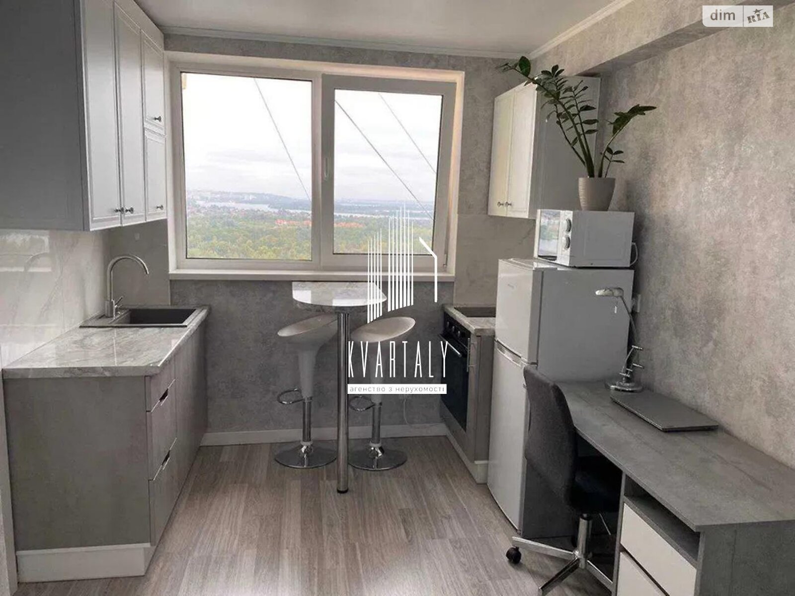 Продаж однокімнатної квартири в Києві, на просп. Оболонський 54, район Оболонь фото 1 Продаж однокімнатної квартири в Києві, на просп. Оболонський 54, район Оболонь фото 1