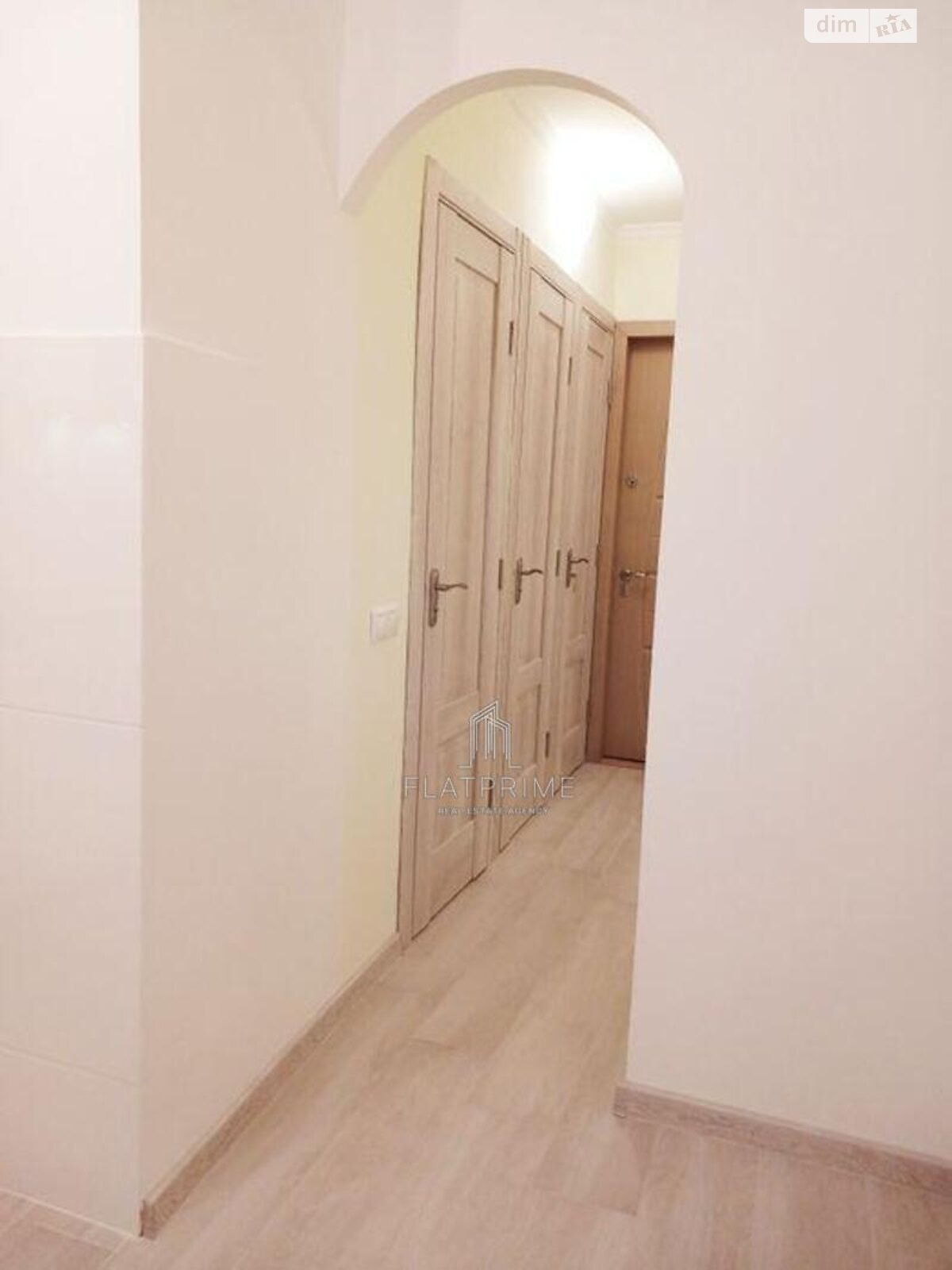 Продаж трикімнатної квартири в Києві, на просп. Оболонський 37В, район Оболонь фото 1 Продаж трикімнатної квартири в Києві, на просп. Оболонський 37В, район Оболонь фото 1