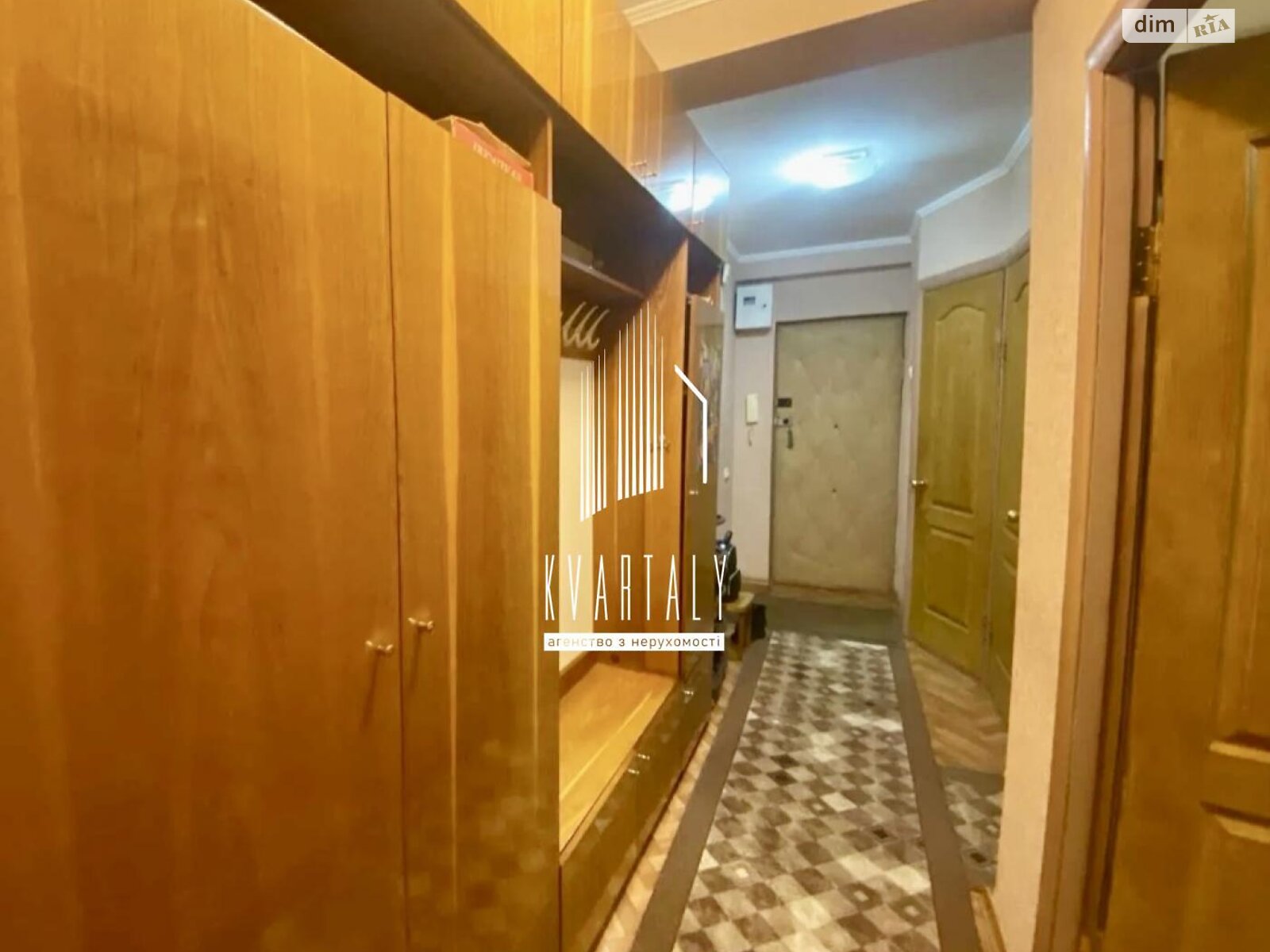 Продаж двокімнатної квартири в Києві, на просп. Оболонський 14Д, район Оболонь фото 1 Продаж двокімнатної квартири в Києві, на просп. Оболонський 14Д, район Оболонь фото 1