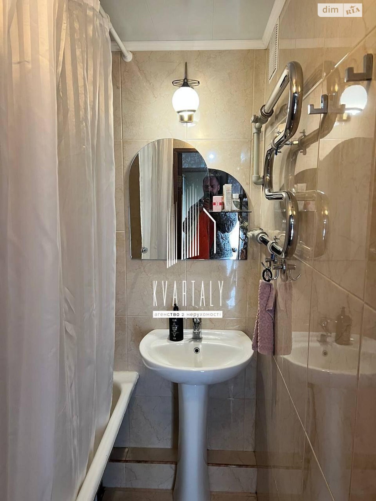 Продажа двухкомнатной квартиры в Киеве, на просп. Оболонский 13, район Оболонь фото 1 Продажа двухкомнатной квартиры в Киеве, на просп. Оболонский 13, район Оболонь фото 1