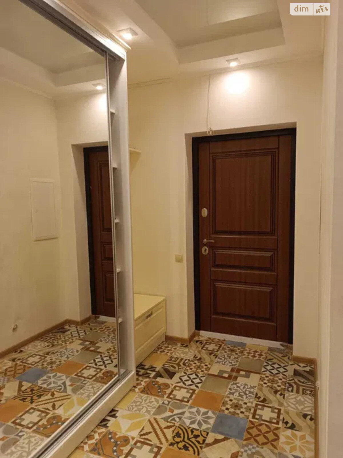 Продаж трикімнатної квартири в Києві, на просп. Оболонський 1 корпус 1, район Оболонь фото 1 Продаж трикімнатної квартири в Києві, на просп. Оболонський 1 корпус 1, район Оболонь фото 1