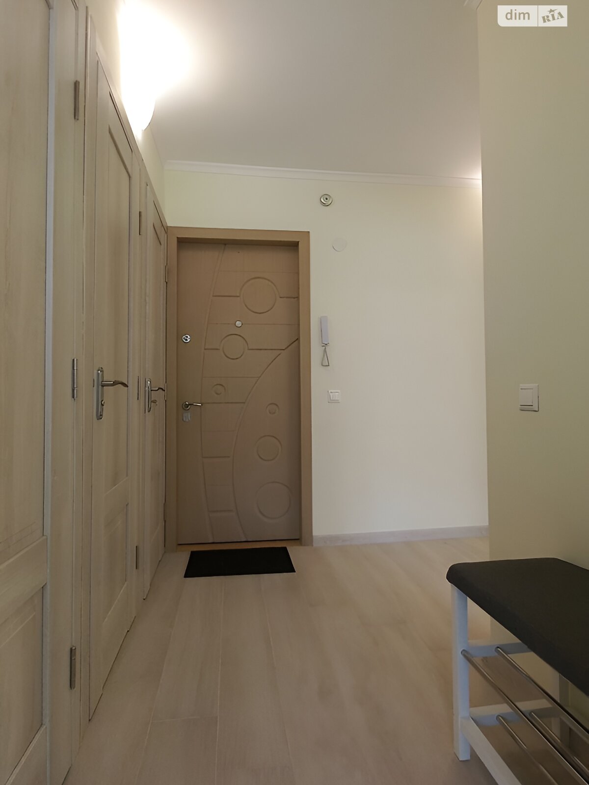 Продаж трикімнатної квартири в Києві, на просп. Оболонський 37В, район Оболонь фото 1 Продаж трикімнатної квартири в Києві, на просп. Оболонський 37В, район Оболонь фото 1