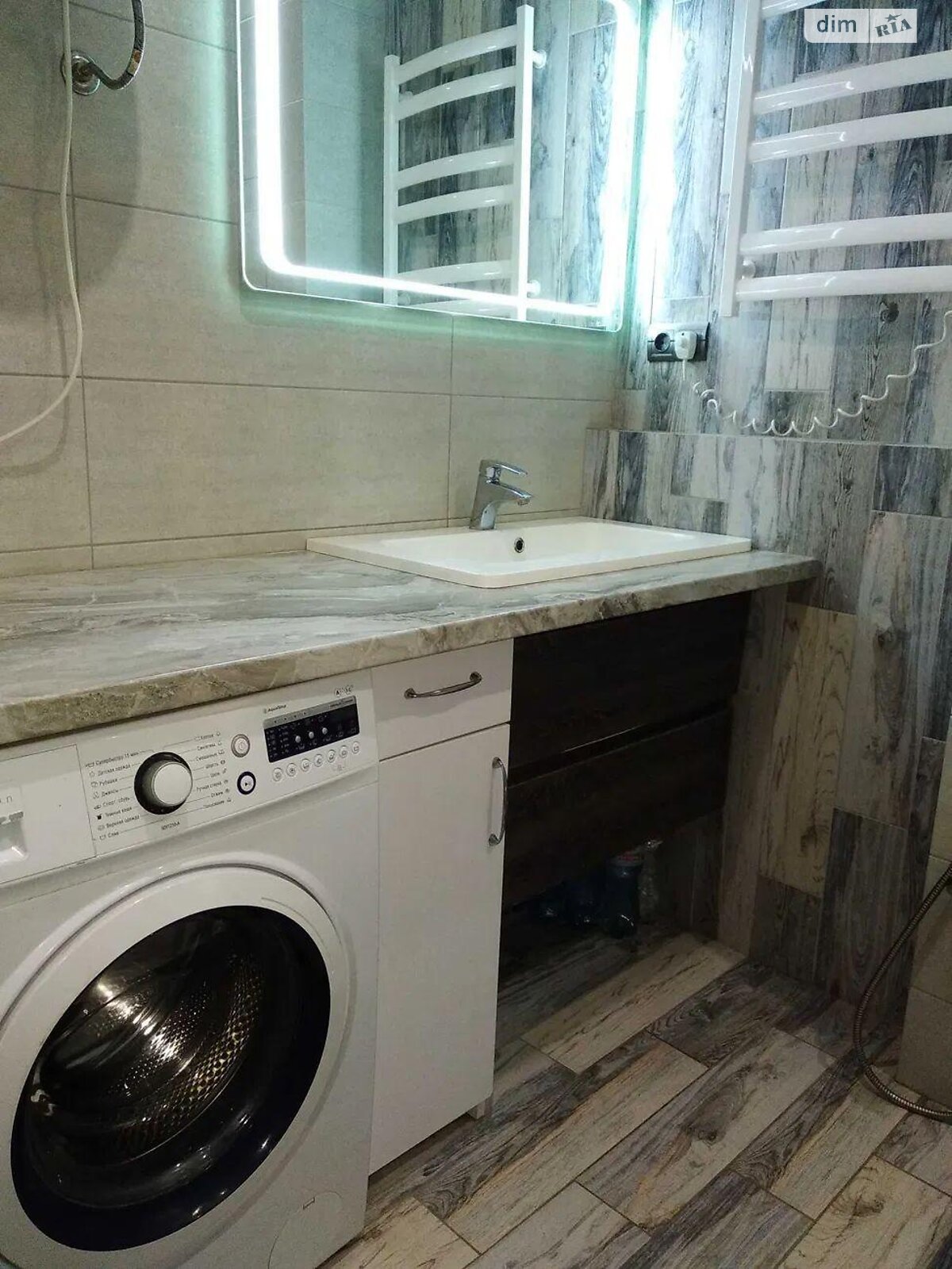 Продажа однокомнатной квартиры в Киеве, на просп. Оболонский 54, район Оболонь фото 1 Продажа однокомнатной квартиры в Киеве, на просп. Оболонский 54, район Оболонь фото 1