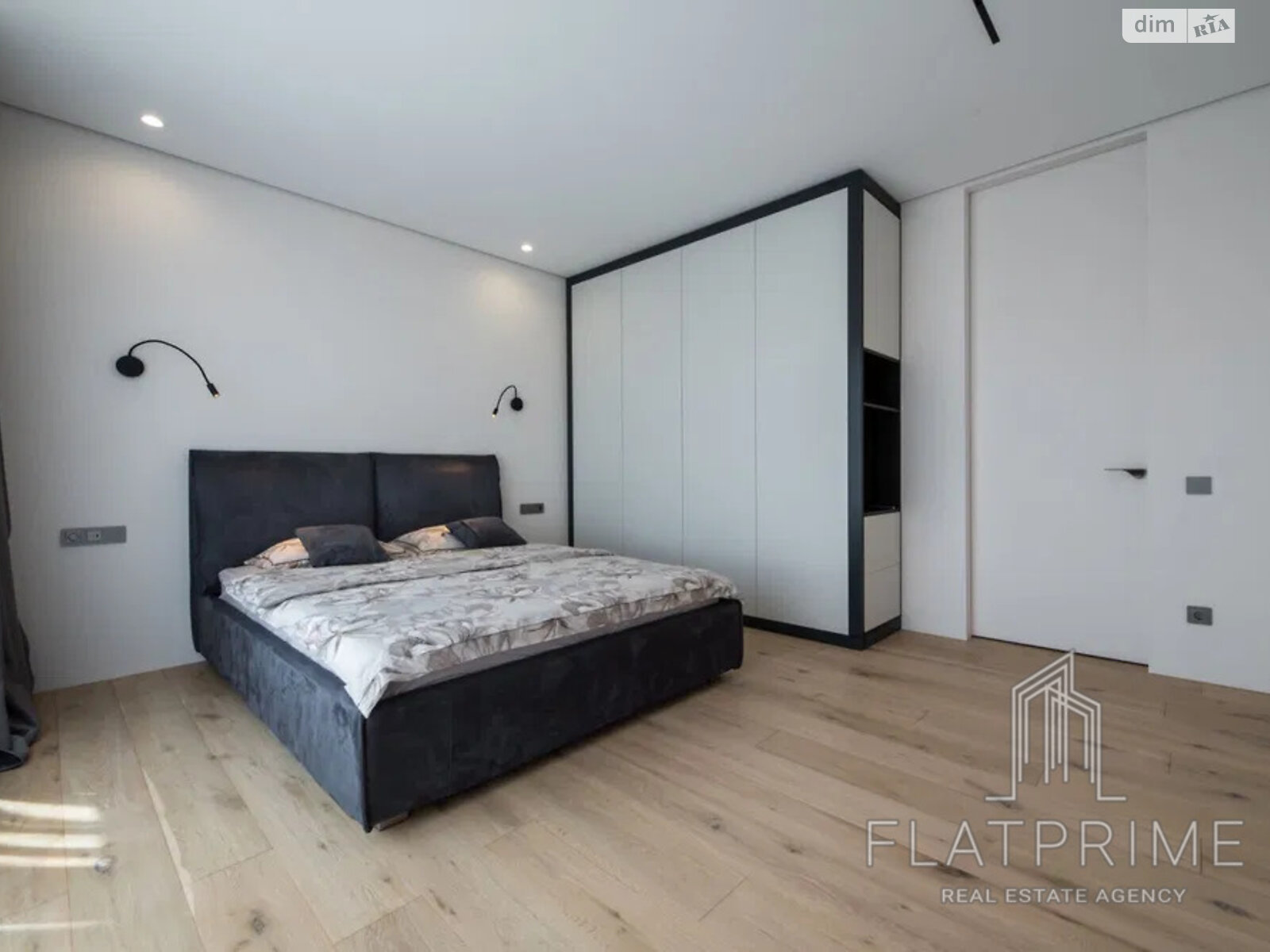 Продажа четырехкомнатной квартиры в Киеве, на просп. Оболонский 26, район Оболонь фото 1 Продажа четырехкомнатной квартиры в Киеве, на просп. Оболонский 26, район Оболонь фото 1