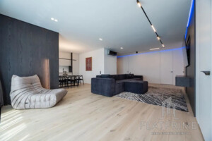 Продажа четырехкомнатной квартиры в Киеве, на просп. Оболонский 26, район Оболонь фото 2