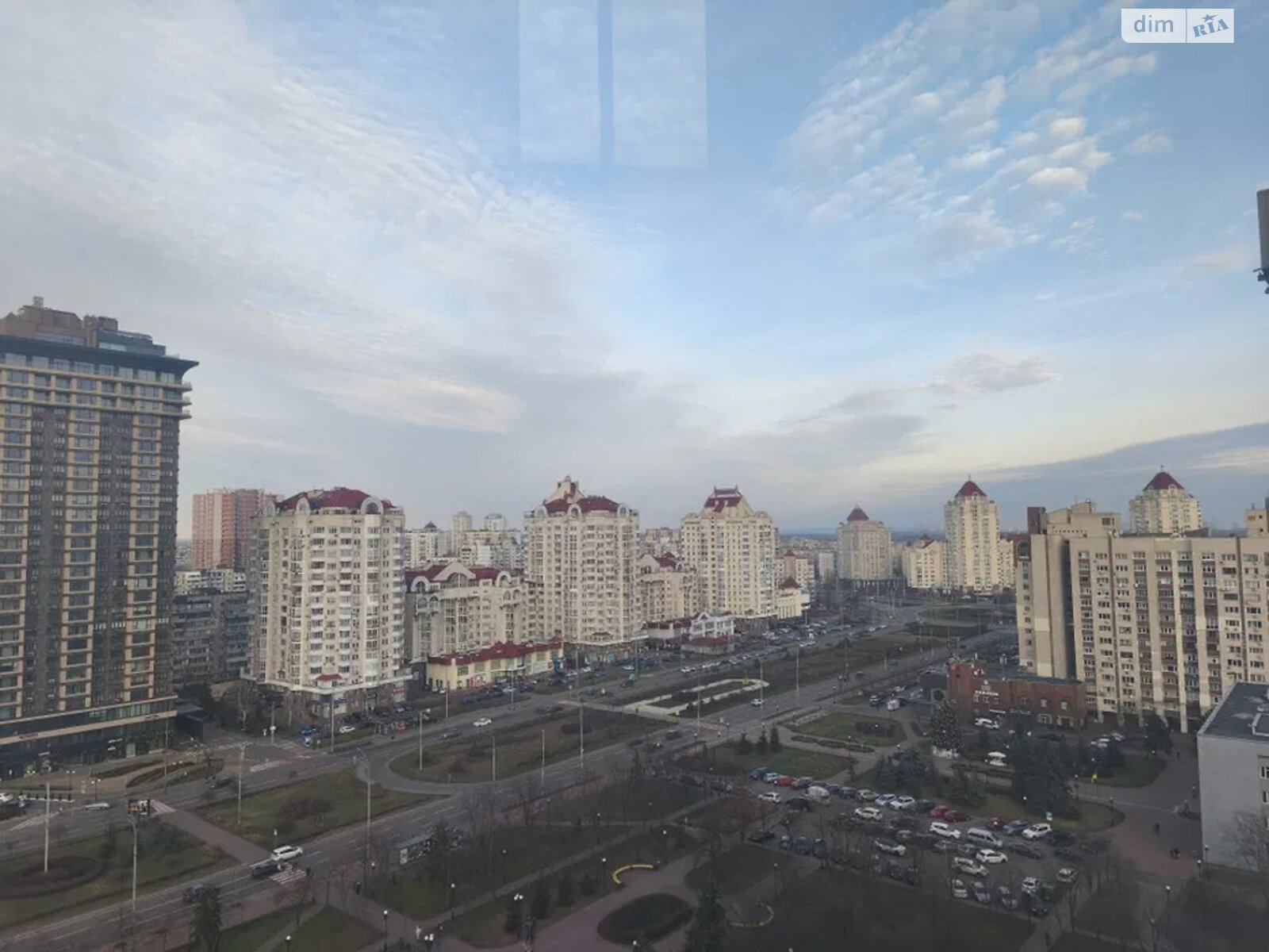 Продаж п`ятикімнатної квартири в Києві, на просп. Оболонський 22В, район Оболонь фото 1 Продаж п`ятикімнатної квартири в Києві, на просп. Оболонський 22В, район Оболонь фото 1