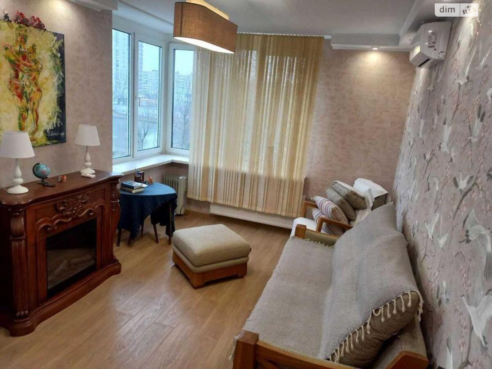 Продаж трикімнатної квартири в Києві, на просп. Оболонський 26, район Оболонь фото 1 Продаж трикімнатної квартири в Києві, на просп. Оболонський 26, район Оболонь фото 1