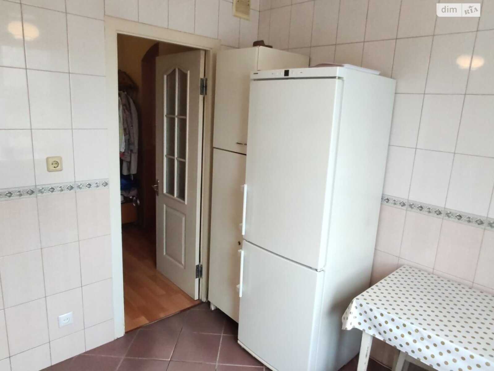 Продаж трикімнатної квартири в Києві, на просп. Оболонський 28В, район Оболонь фото 1 Продаж трикімнатної квартири в Києві, на просп. Оболонський 28В, район Оболонь фото 1