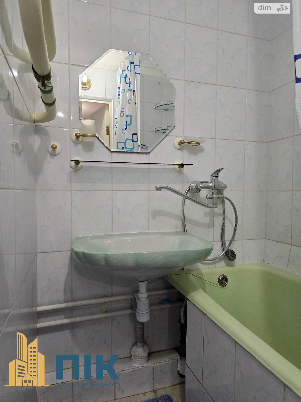 Продаж двокімнатної квартири в Києві, на просп. Оболонський 11, район Оболонь фото 1 Продаж двокімнатної квартири в Києві, на просп. Оболонський 11, район Оболонь фото 1