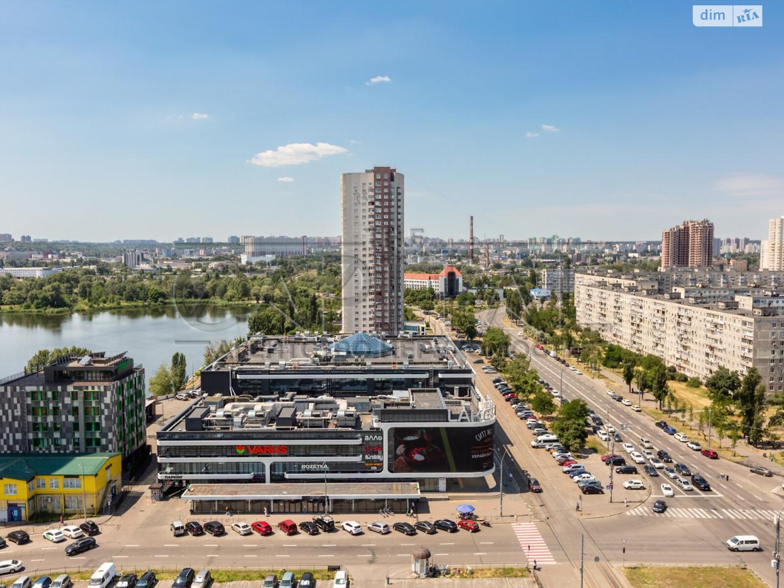 Продажа четырехкомнатной квартиры в Киеве, на просп. Оболонский 6А, район Оболонь фото 1 Продажа четырехкомнатной квартиры в Киеве, на просп. Оболонский 6А, район Оболонь фото 1