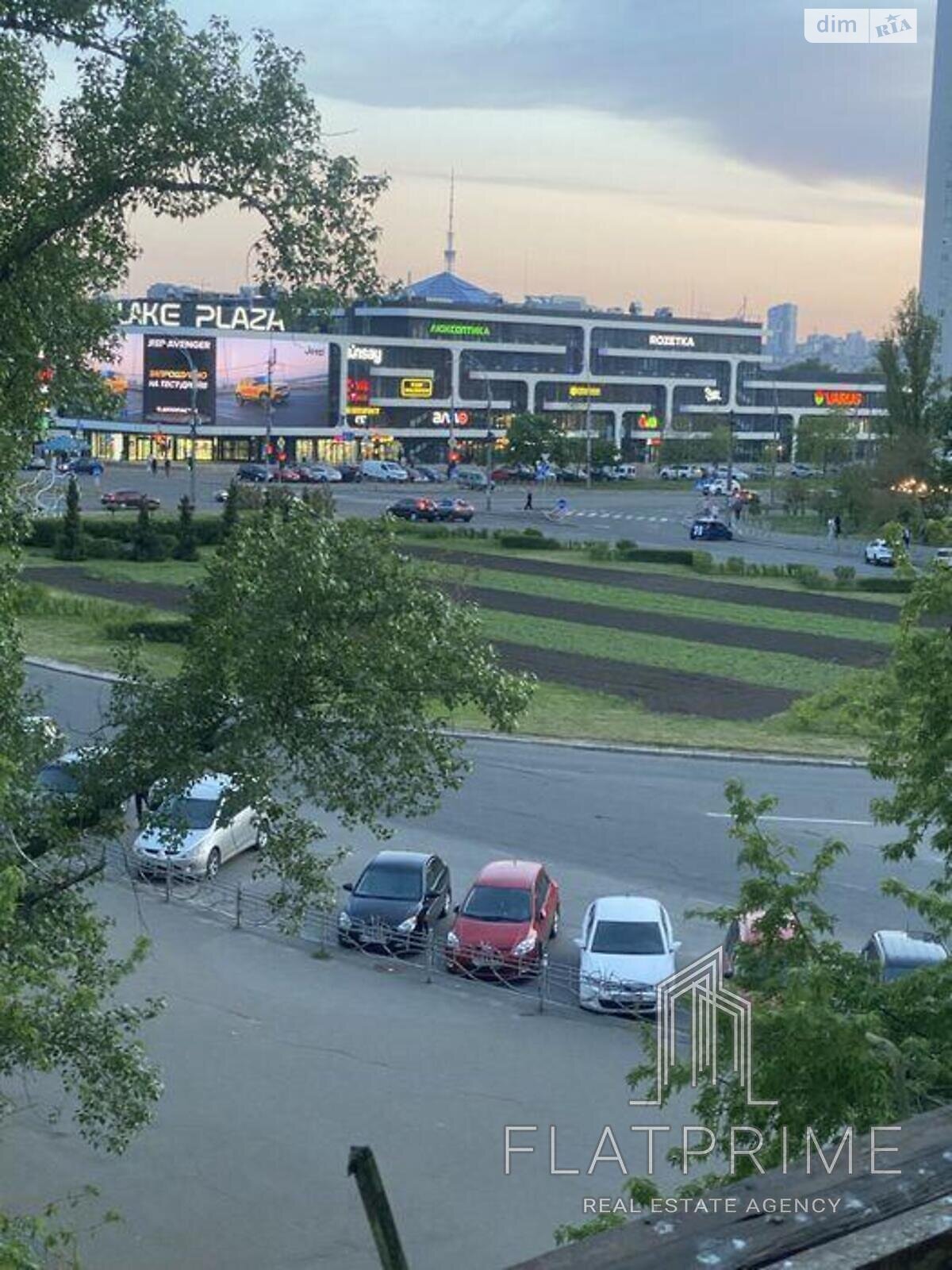Продажа однокомнатной квартиры в Киеве, на просп. Оболонский 10, район Оболонь фото 1 Продажа однокомнатной квартиры в Киеве, на просп. Оболонский 10, район Оболонь фото 1