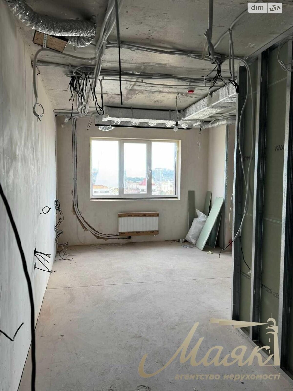 Продажа трехкомнатной квартиры в Киеве, на просп. Оболонский 26, район Оболонь фото 1 Продажа трехкомнатной квартиры в Киеве, на просп. Оболонский 26, район Оболонь фото 1