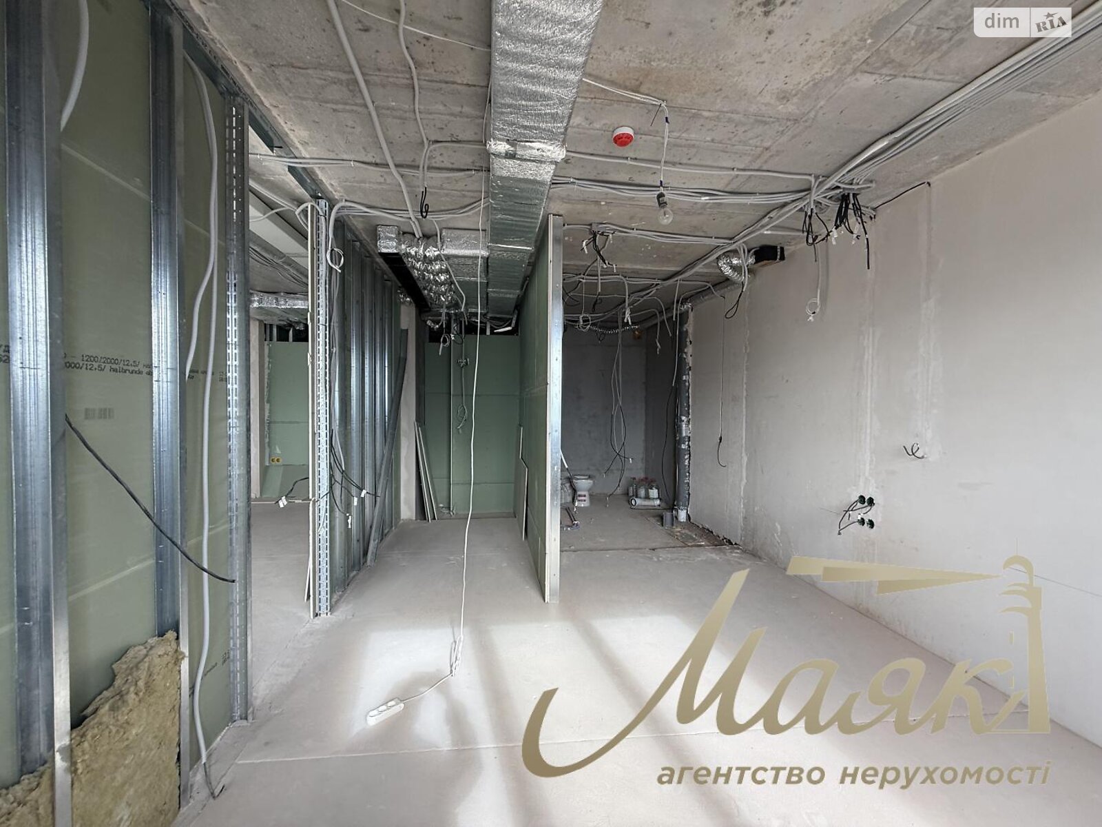 Продажа трехкомнатной квартиры в Киеве, на просп. Оболонский 26, район Оболонь фото 1 Продажа трехкомнатной квартиры в Киеве, на просп. Оболонский 26, район Оболонь фото 1