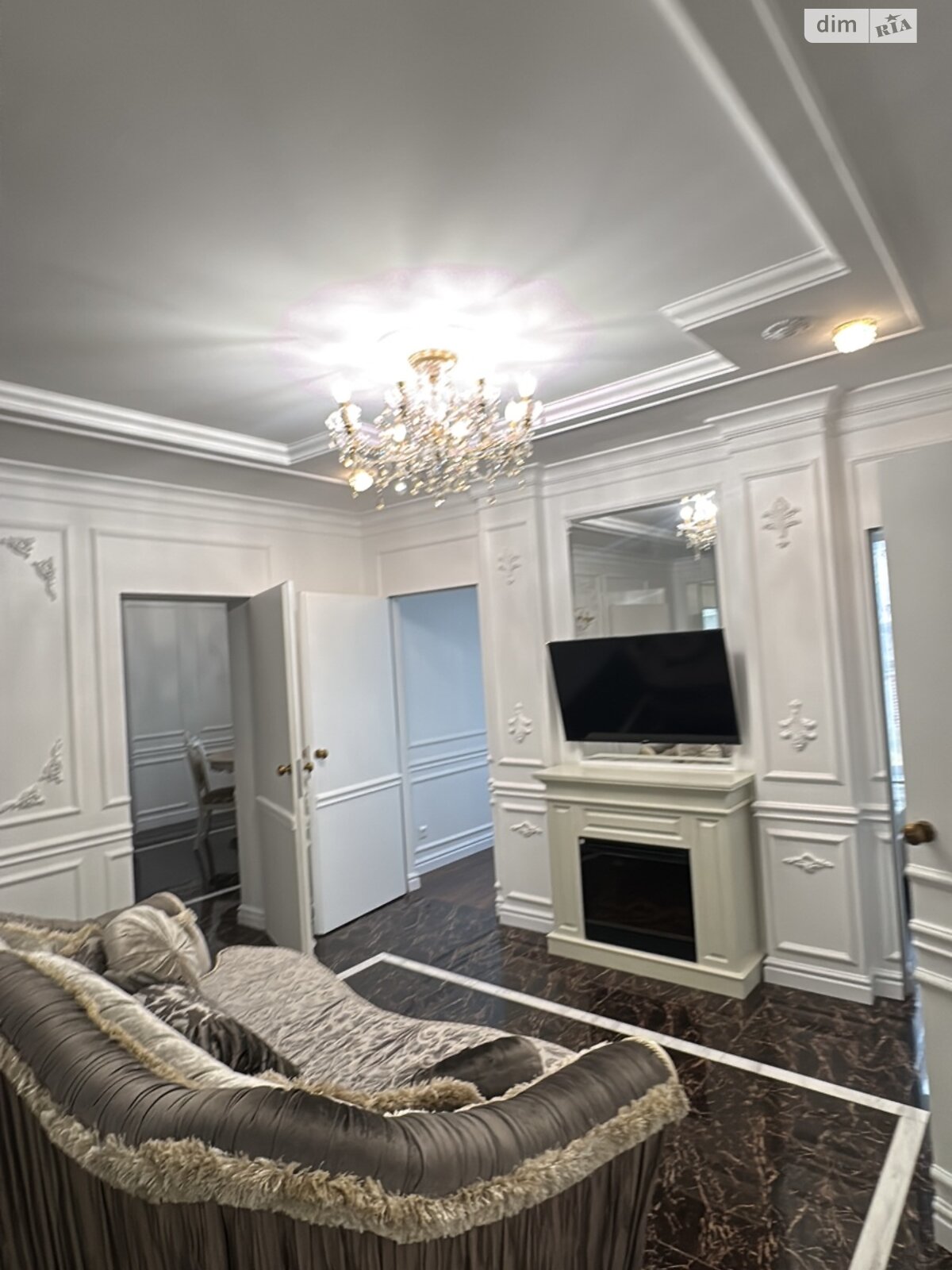 Продажа трехкомнатной квартиры в Киеве, на просп. Оболонский 26, район Оболонь фото 1 Продажа трехкомнатной квартиры в Киеве, на просп. Оболонский 26, район Оболонь фото 1