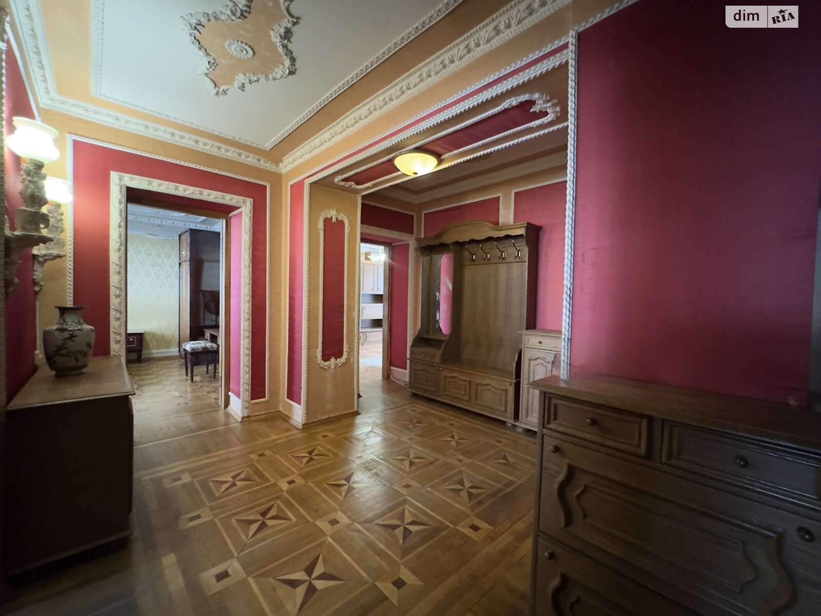 Продажа трехкомнатной квартиры в Киеве, на просп. Оболонский 40, район Оболонь фото 1 Продажа трехкомнатной квартиры в Киеве, на просп. Оболонский 40, район Оболонь фото 1