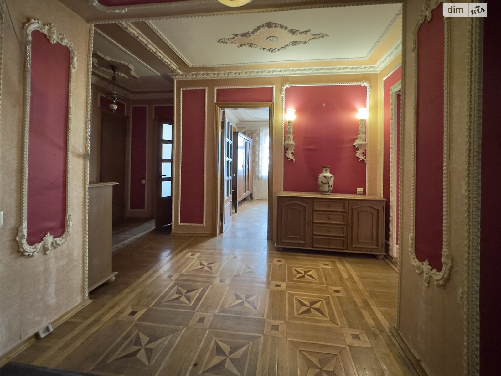 Продажа трехкомнатной квартиры в Киеве, на просп. Оболонский 40, район Оболонь фото 1 Продажа трехкомнатной квартиры в Киеве, на просп. Оболонский 40, район Оболонь фото 1