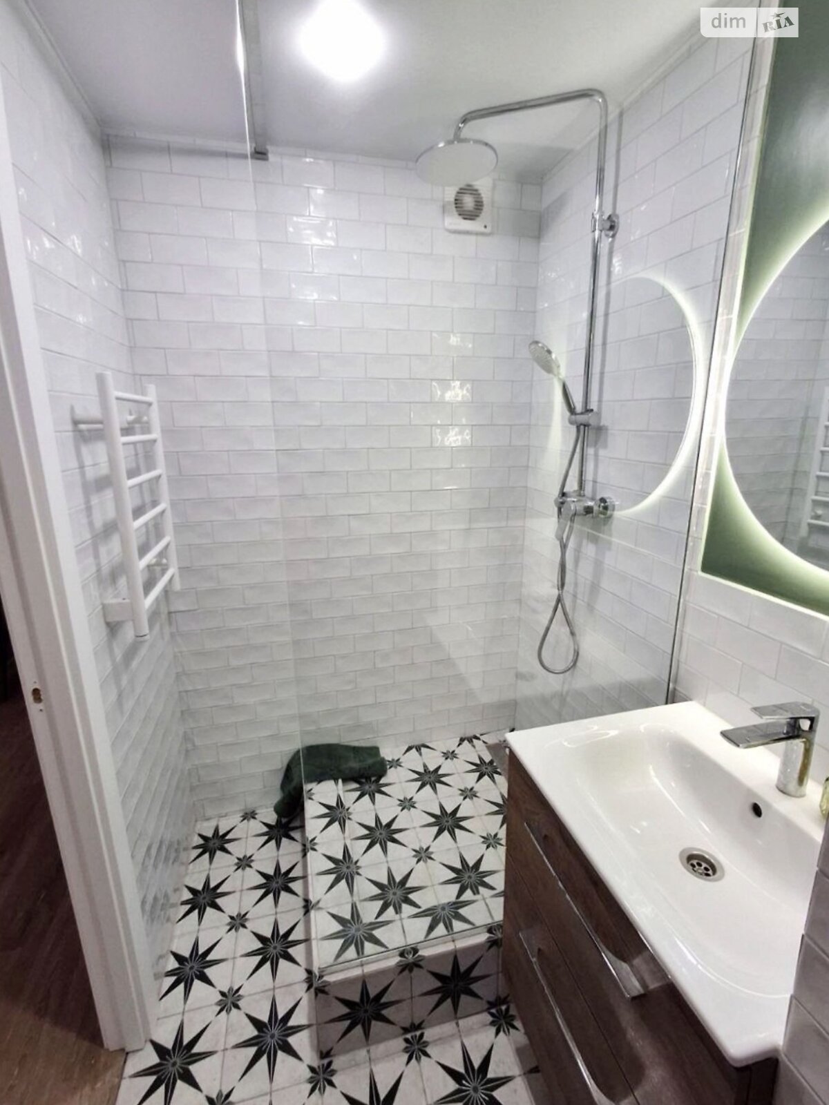 Продажа двухкомнатной квартиры в Киеве, на просп. Оболонский 22, район Оболонь фото 1