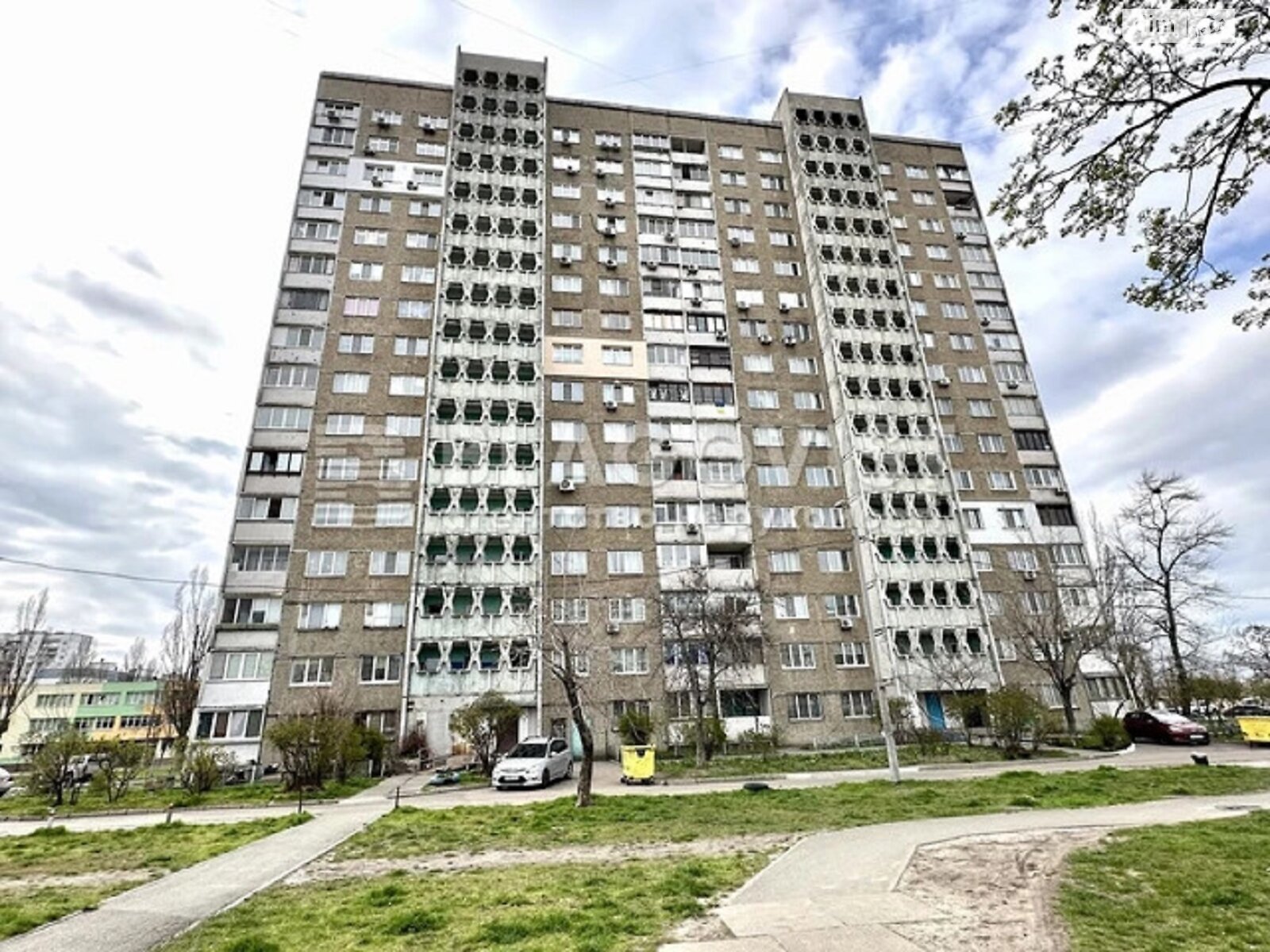 Продажа двухкомнатной квартиры в Киеве, на ул. Озерная (Оболонь) 8, район Оболонь фото 1 Продажа двухкомнатной квартиры в Киеве, на ул. Озерная (Оболонь) 8, район Оболонь фото 1
