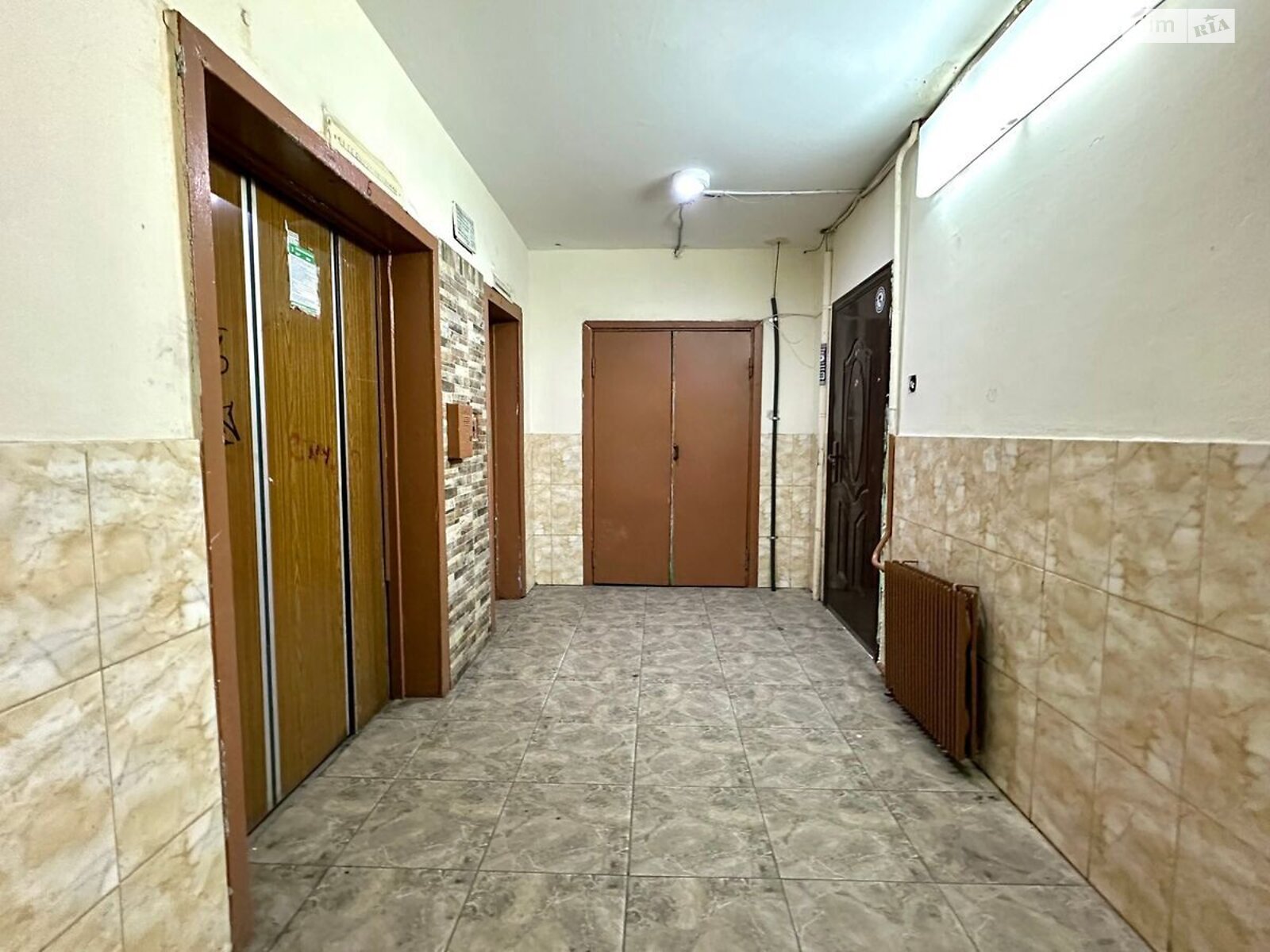 Продажа двухкомнатной квартиры в Киеве, на ул. Озерная 8, район Оболонь фото 1 Продажа двухкомнатной квартиры в Киеве, на ул. Озерная 8, район Оболонь фото 1