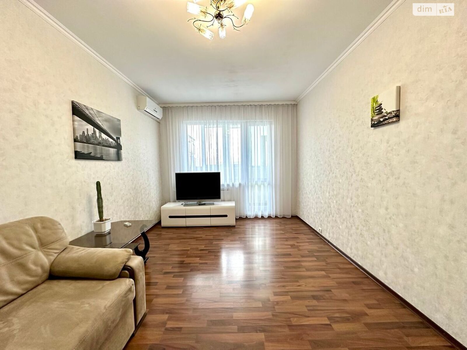 Продажа двухкомнатной квартиры в Киеве, на ул. Озерная 8, район Оболонь фото 1 Продажа двухкомнатной квартиры в Киеве, на ул. Озерная 8, район Оболонь фото 1